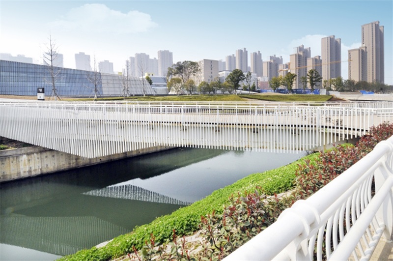 午夜无码伦费影视在线观看果冻