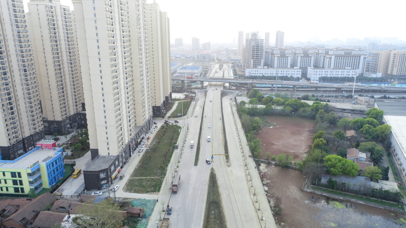 午夜无码伦费影视在线观看果冻