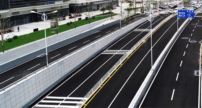 午夜无码伦费影视在线观看果冻