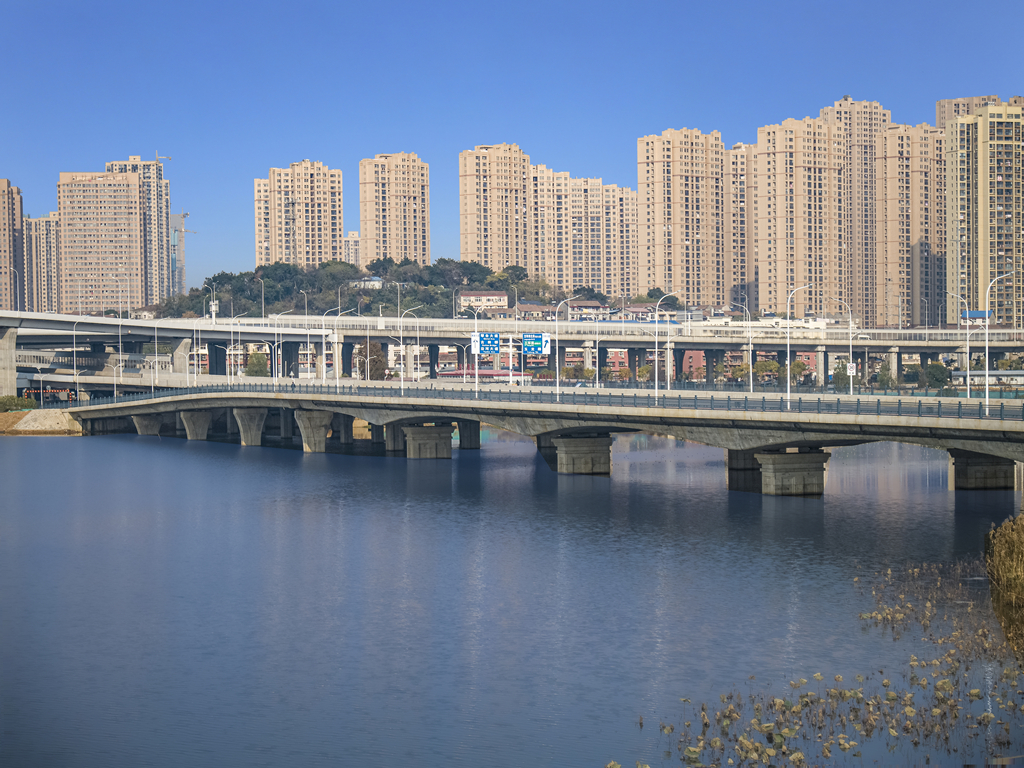 午夜无码伦费影视在线观看果冻