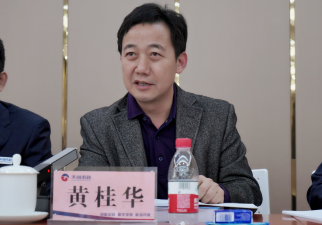 午夜无码伦费影视在线观看果冻