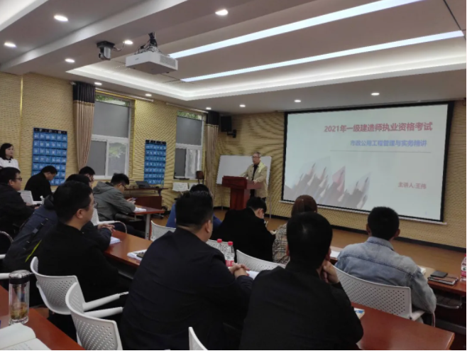 午夜无码伦费影视在线观看果冻