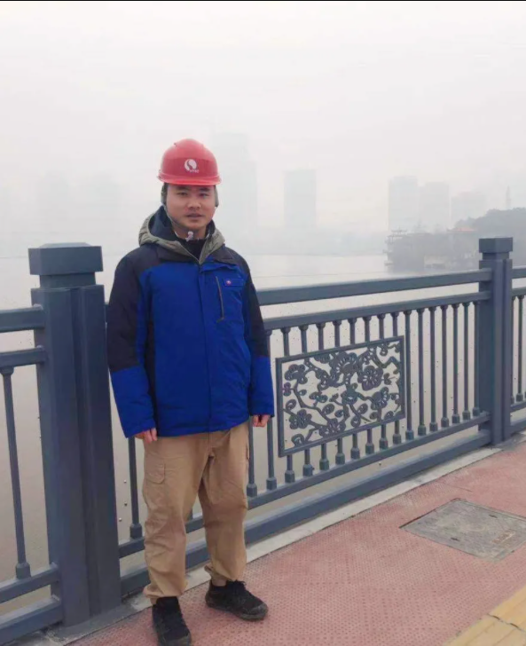 午夜无码伦费影视在线观看果冻