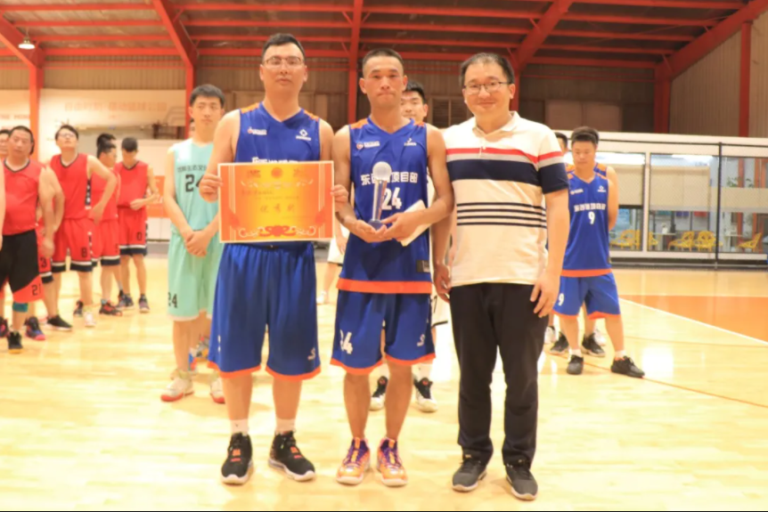 午夜无码伦费影视在线观看果冻