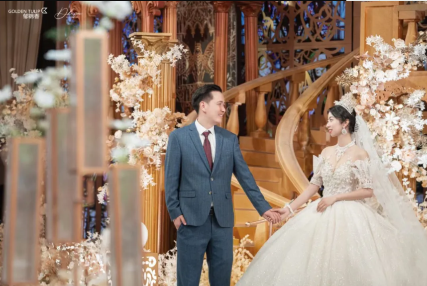 午夜无码伦费影视在线观看果冻