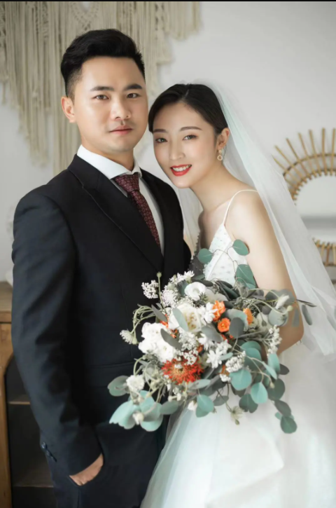 午夜无码伦费影视在线观看果冻