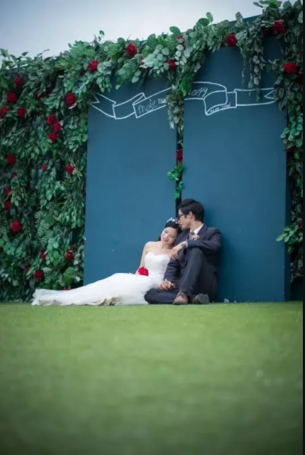 午夜无码伦费影视在线观看果冻