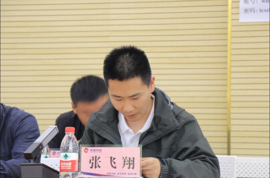 午夜无码伦费影视在线观看果冻