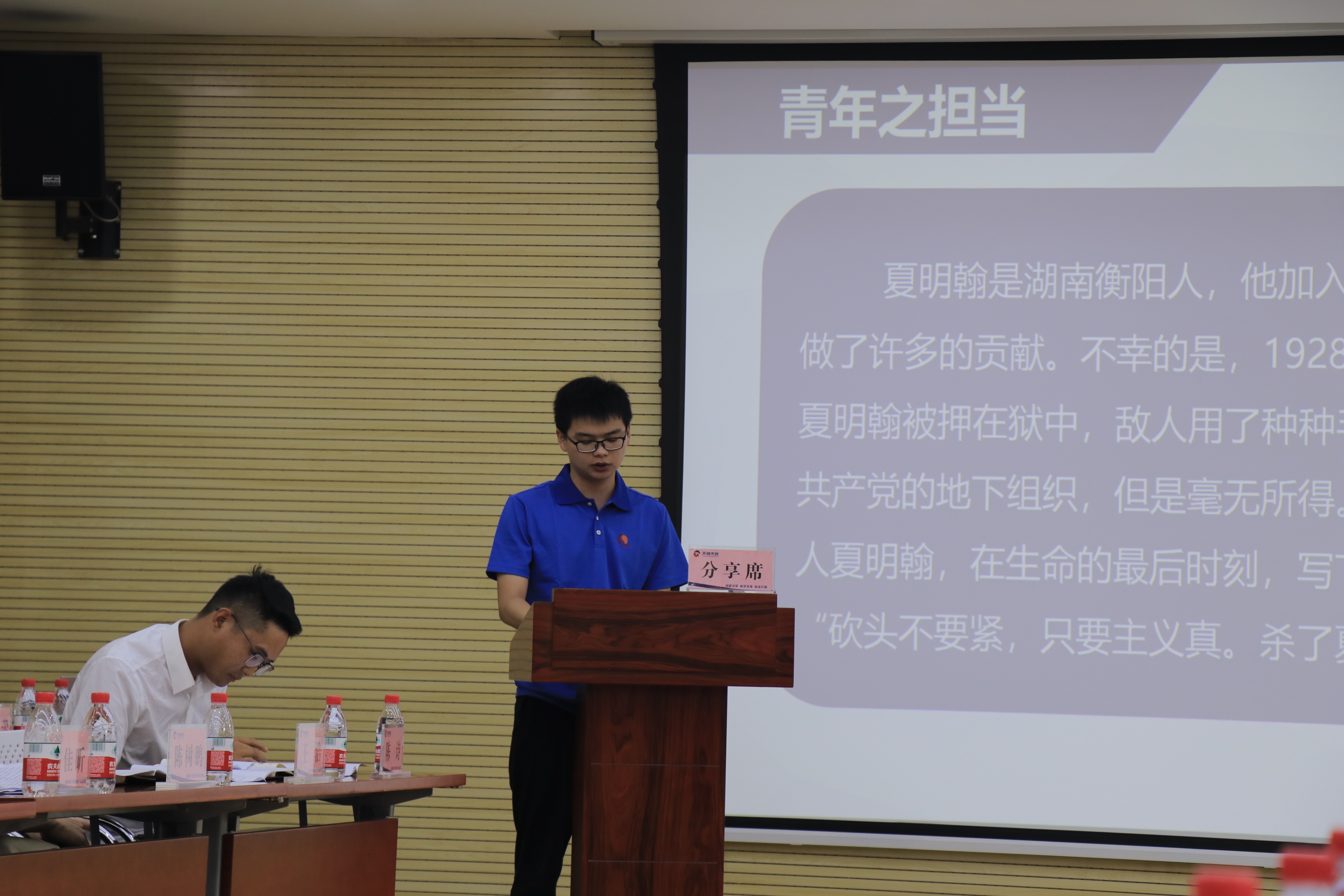 午夜无码伦费影视在线观看果冻