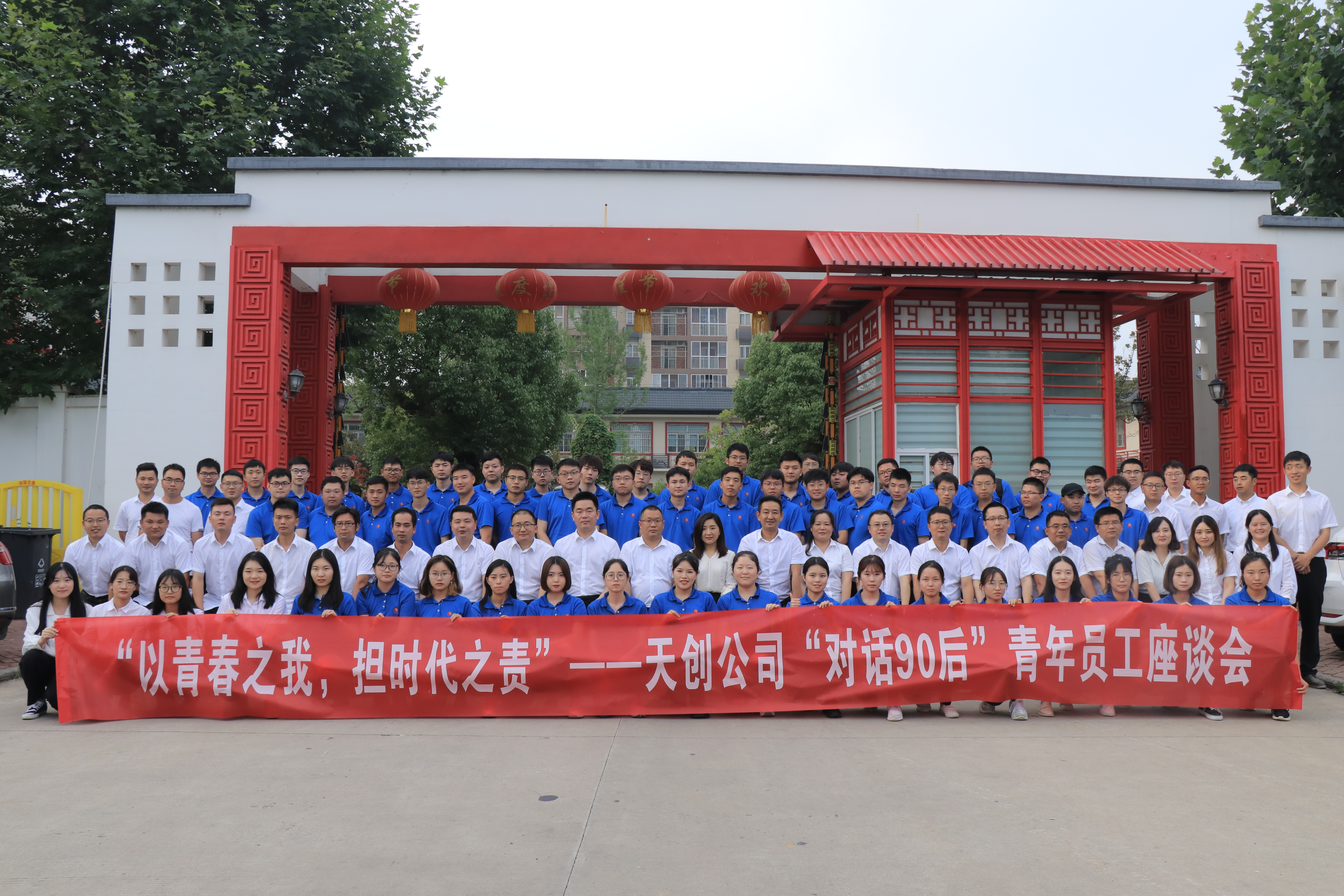 午夜无码伦费影视在线观看果冻