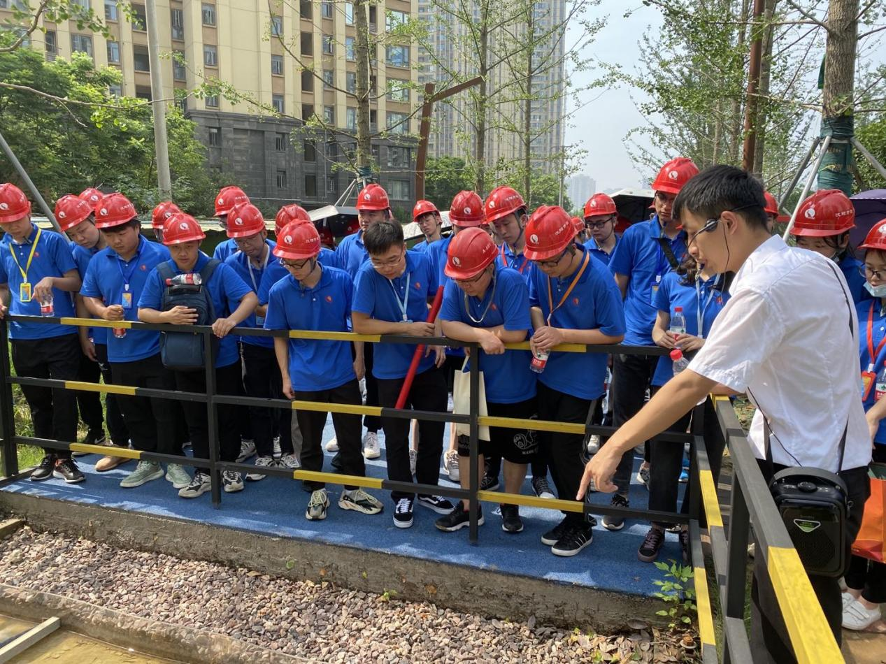 午夜无码伦费影视在线观看果冻