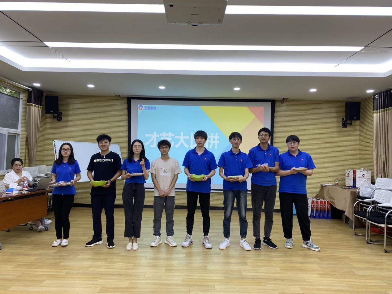 午夜无码伦费影视在线观看果冻