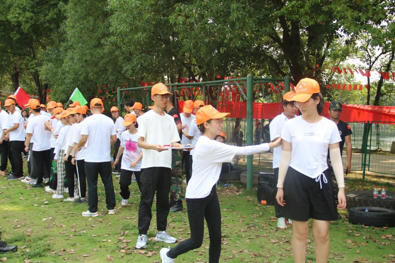 午夜无码伦费影视在线观看果冻