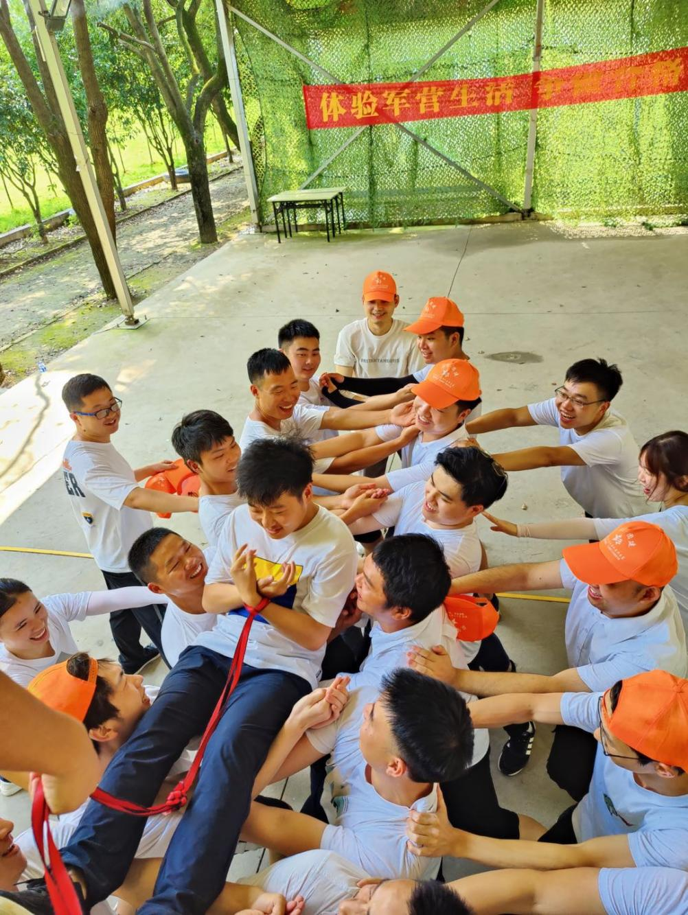 午夜无码伦费影视在线观看果冻