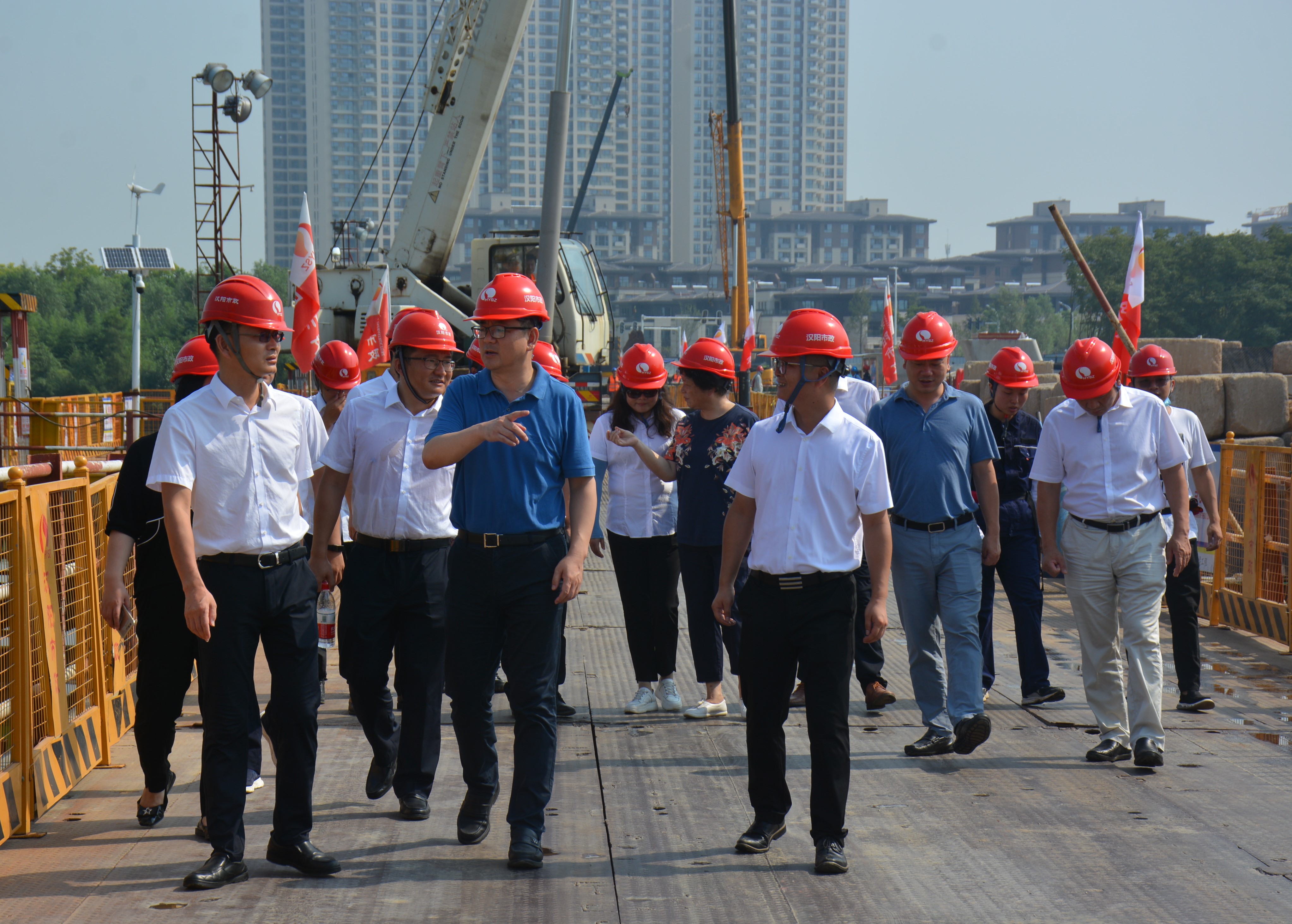 午夜无码伦费影视在线观看果冻