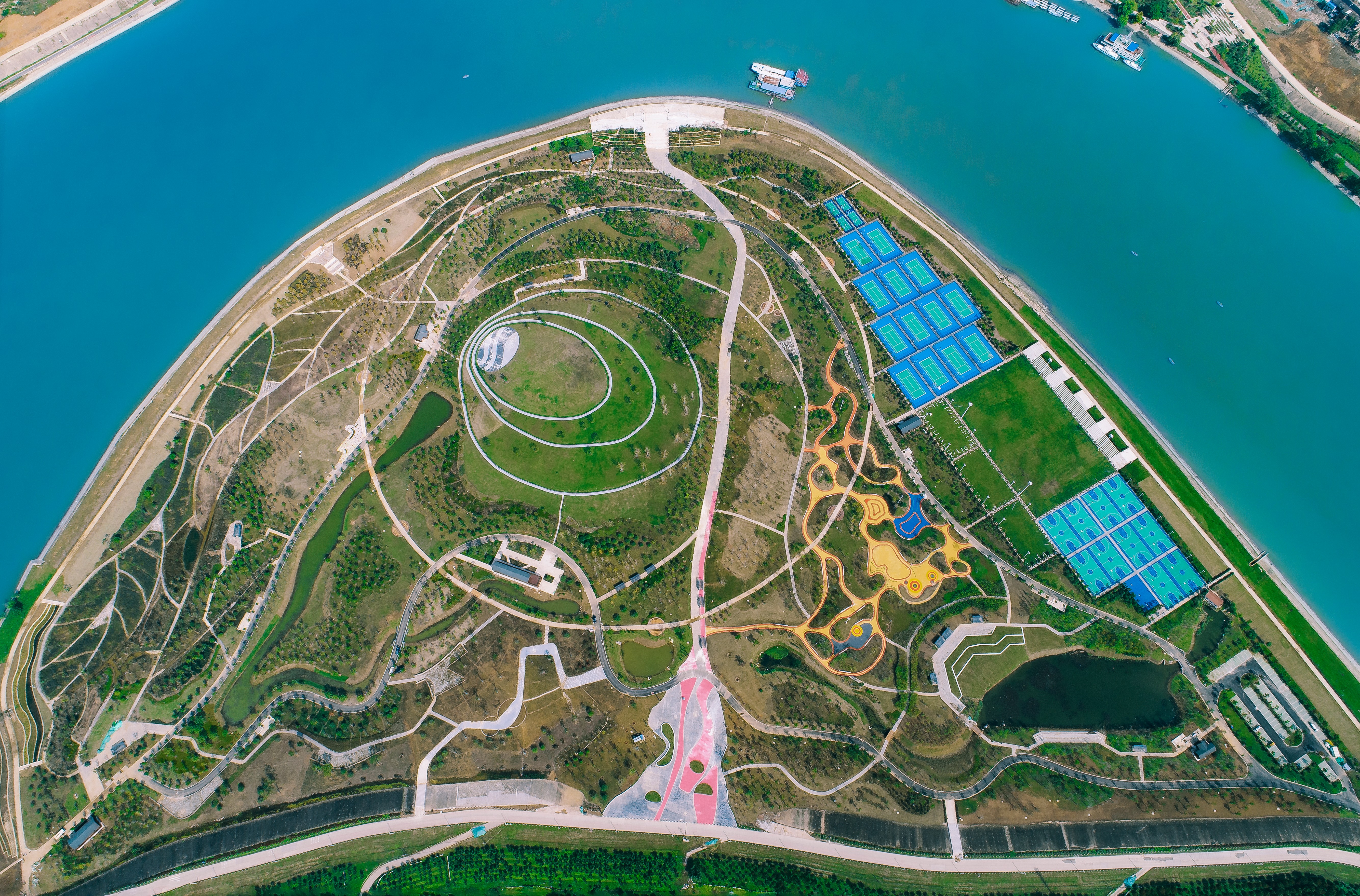 午夜无码伦费影视在线观看果冻