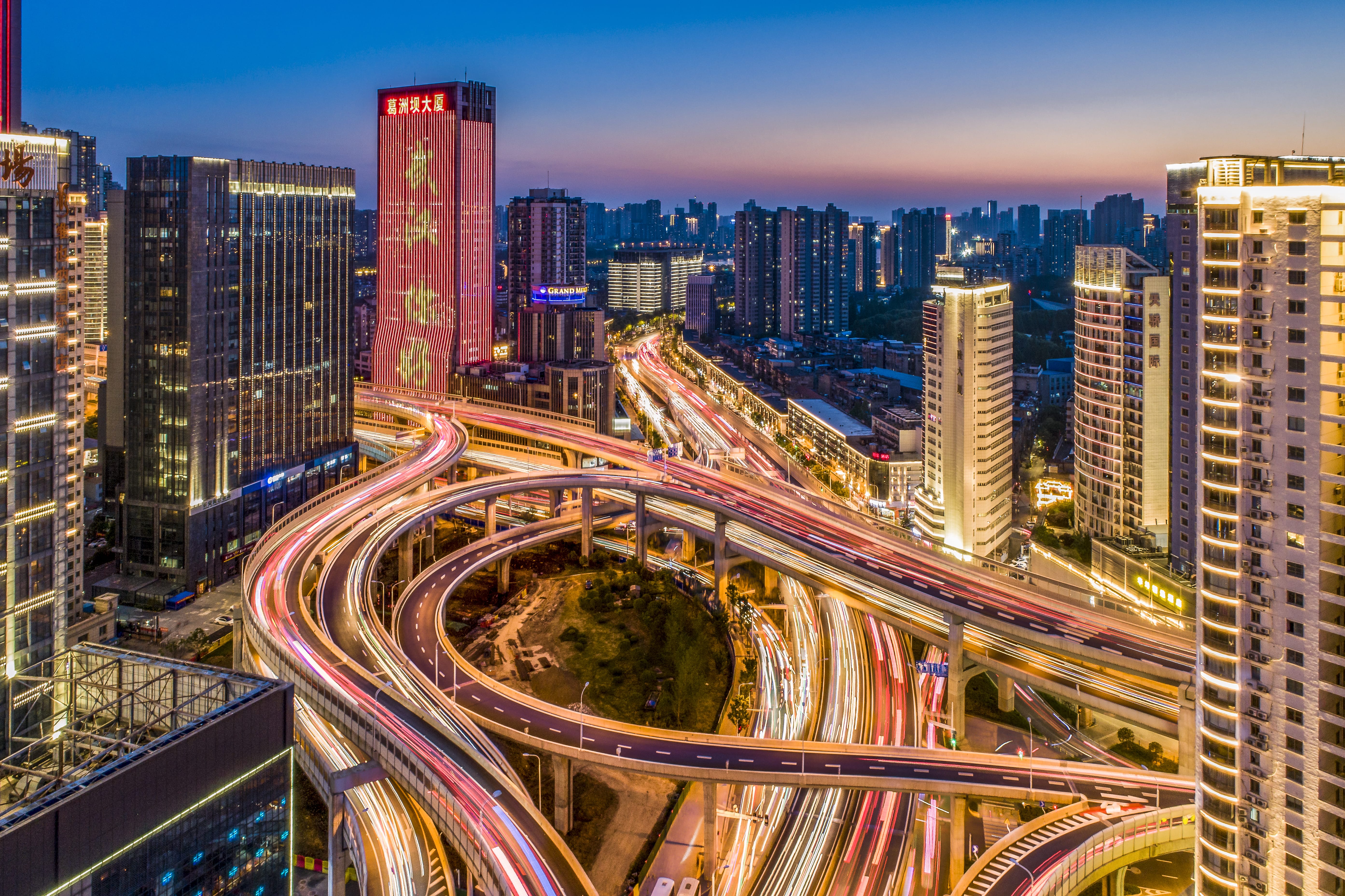 午夜无码伦费影视在线观看果冻