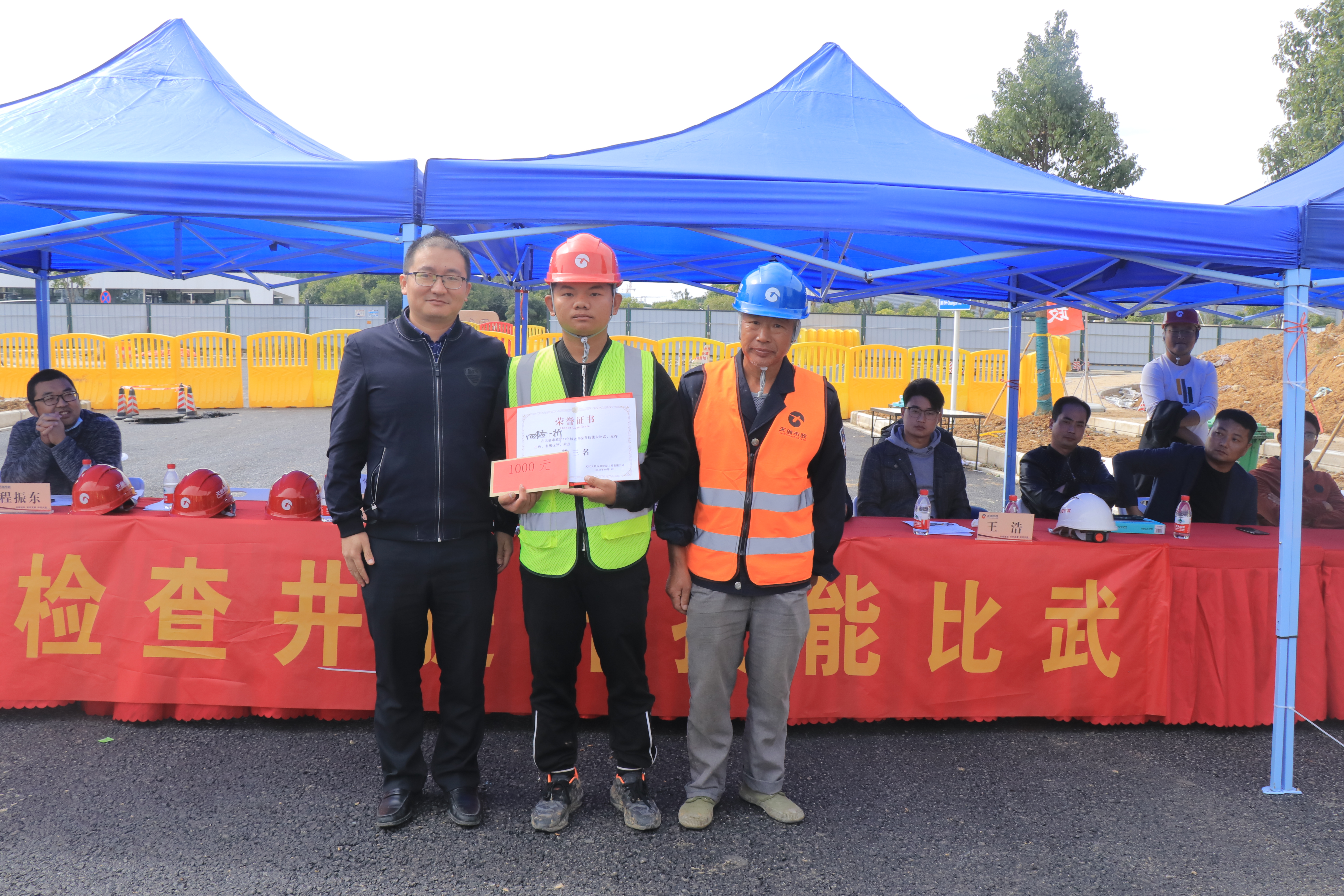 午夜无码伦费影视在线观看果冻