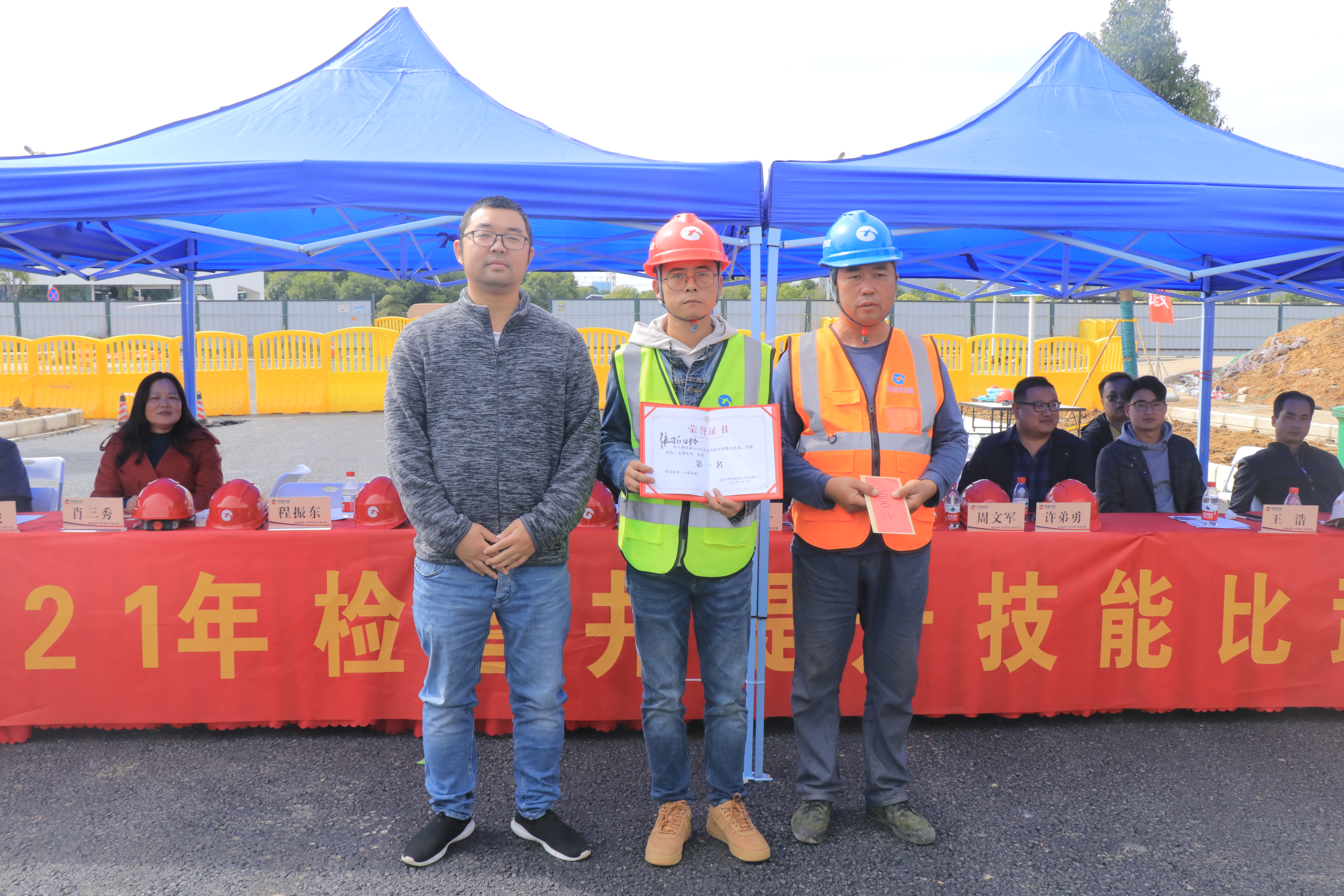 午夜无码伦费影视在线观看果冻