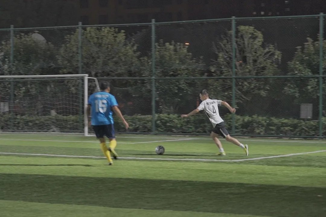 午夜无码伦费影视在线观看果冻