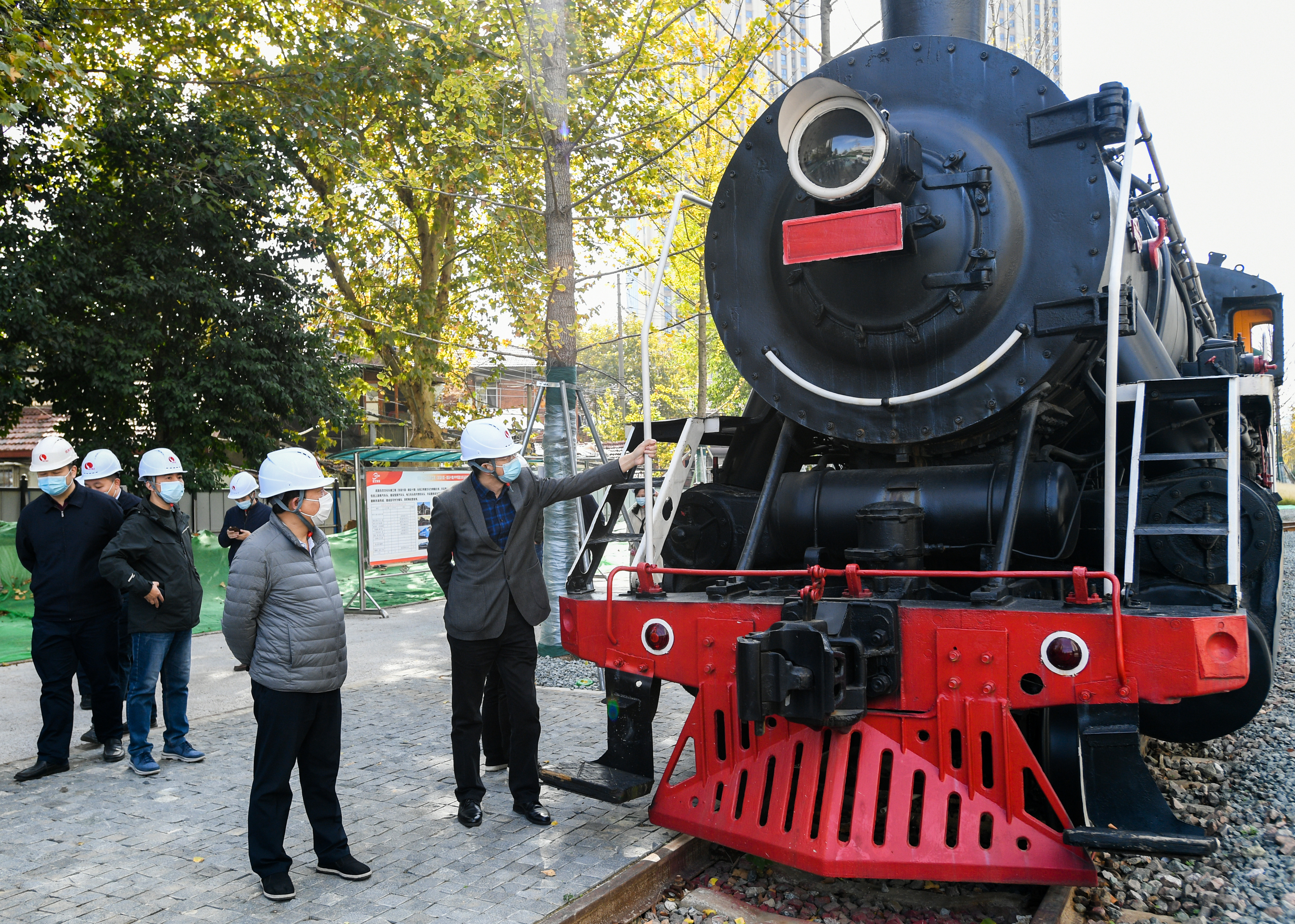 午夜无码伦费影视在线观看果冻