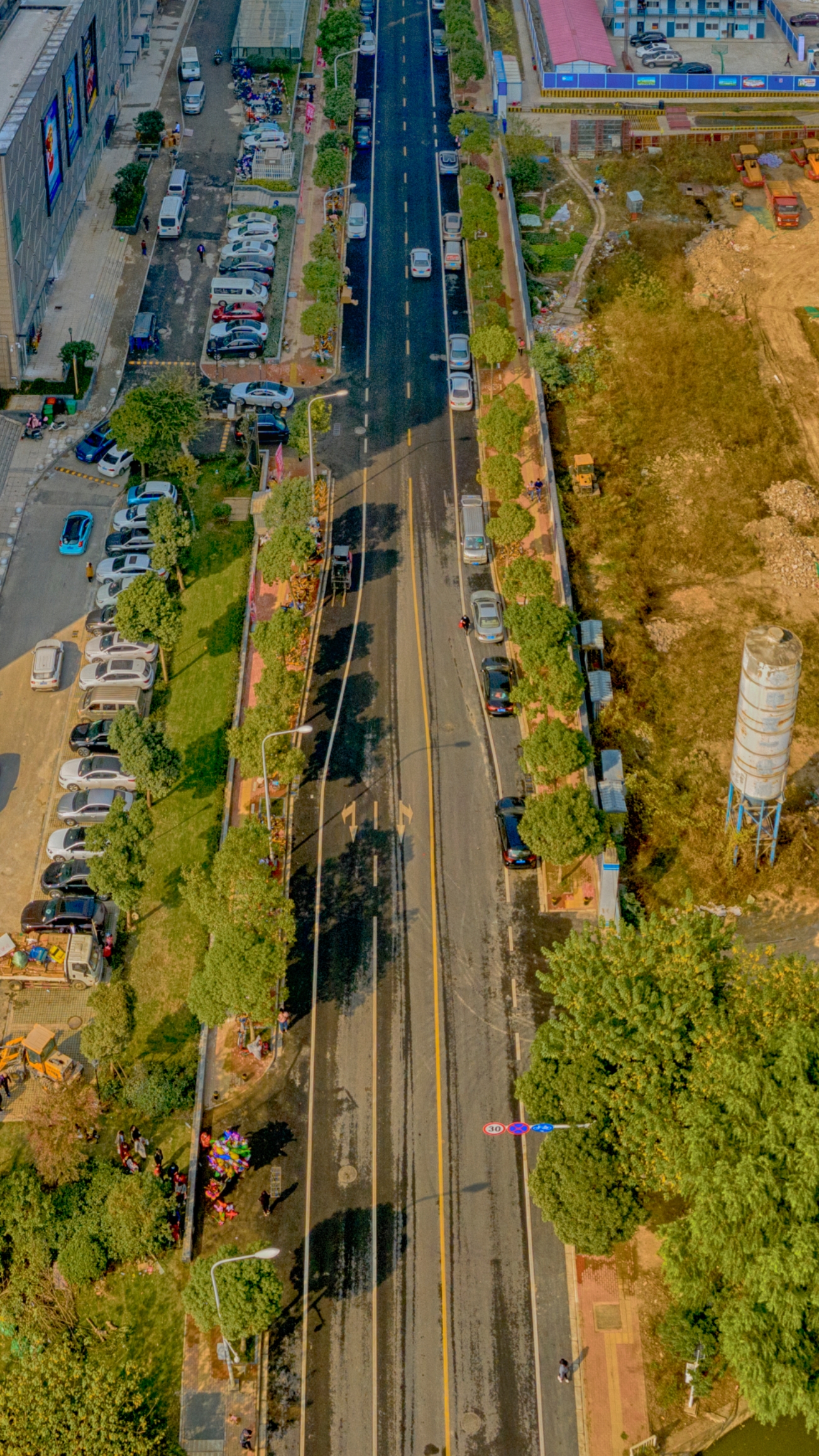 午夜无码伦费影视在线观看果冻