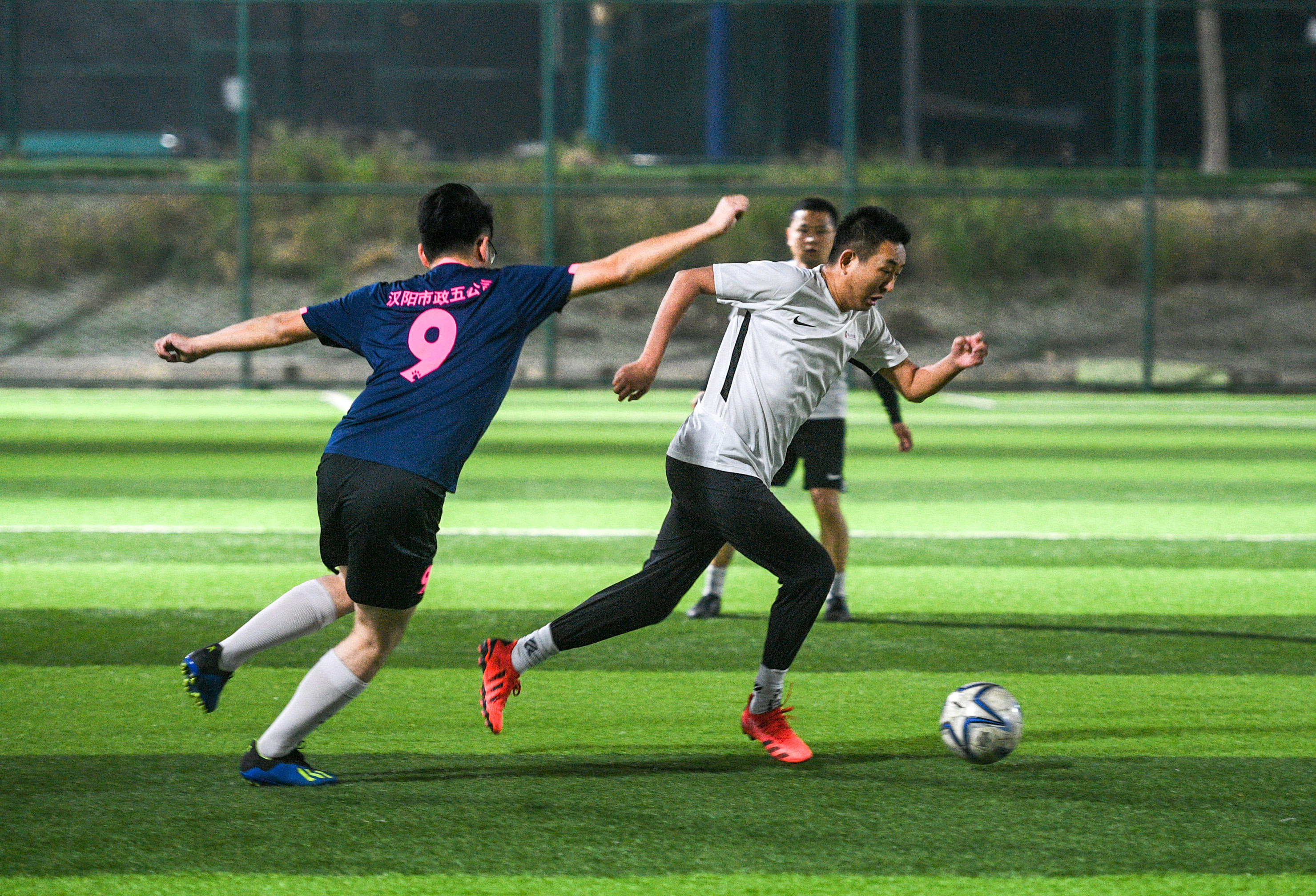 午夜无码伦费影视在线观看果冻