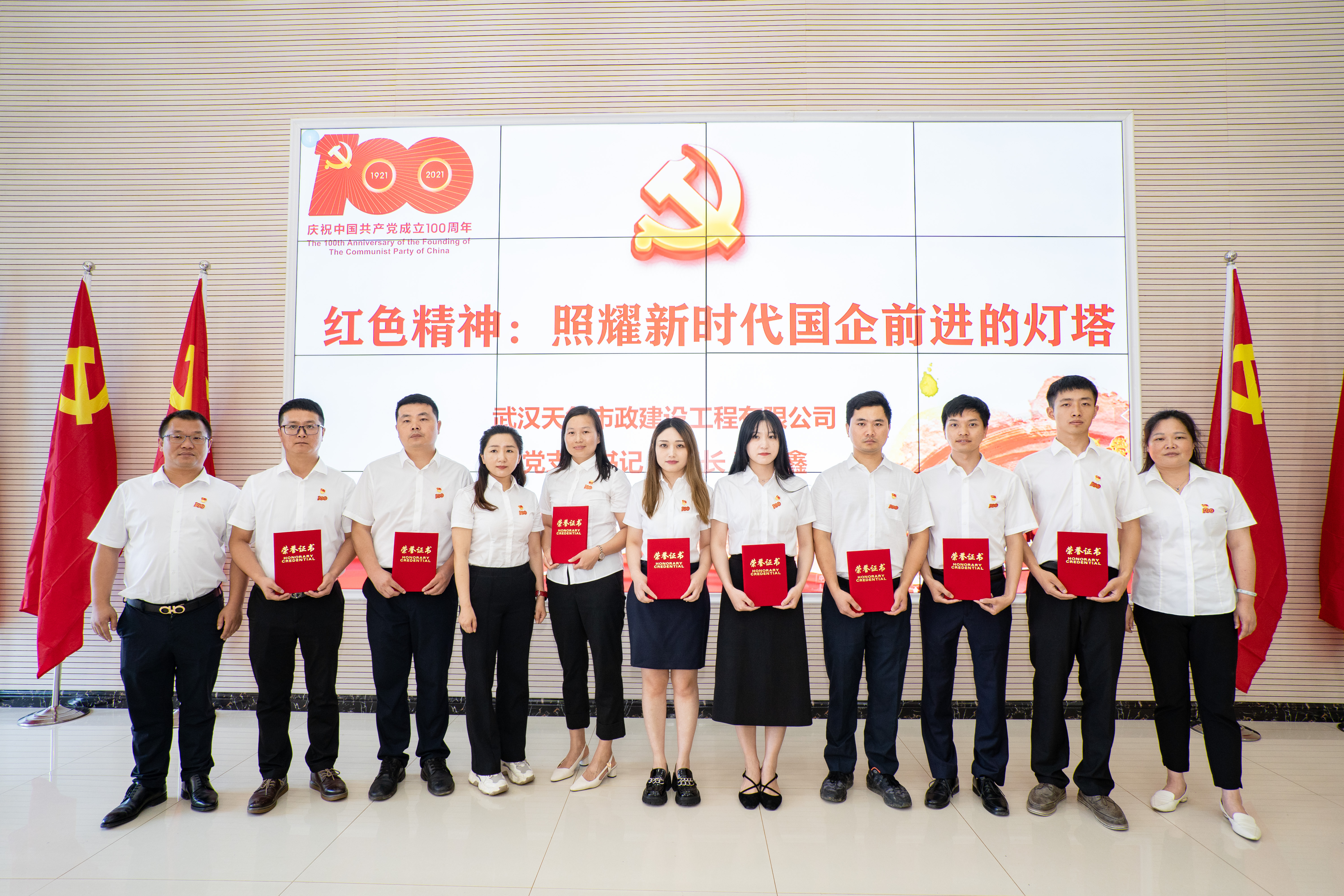 午夜无码伦费影视在线观看果冻