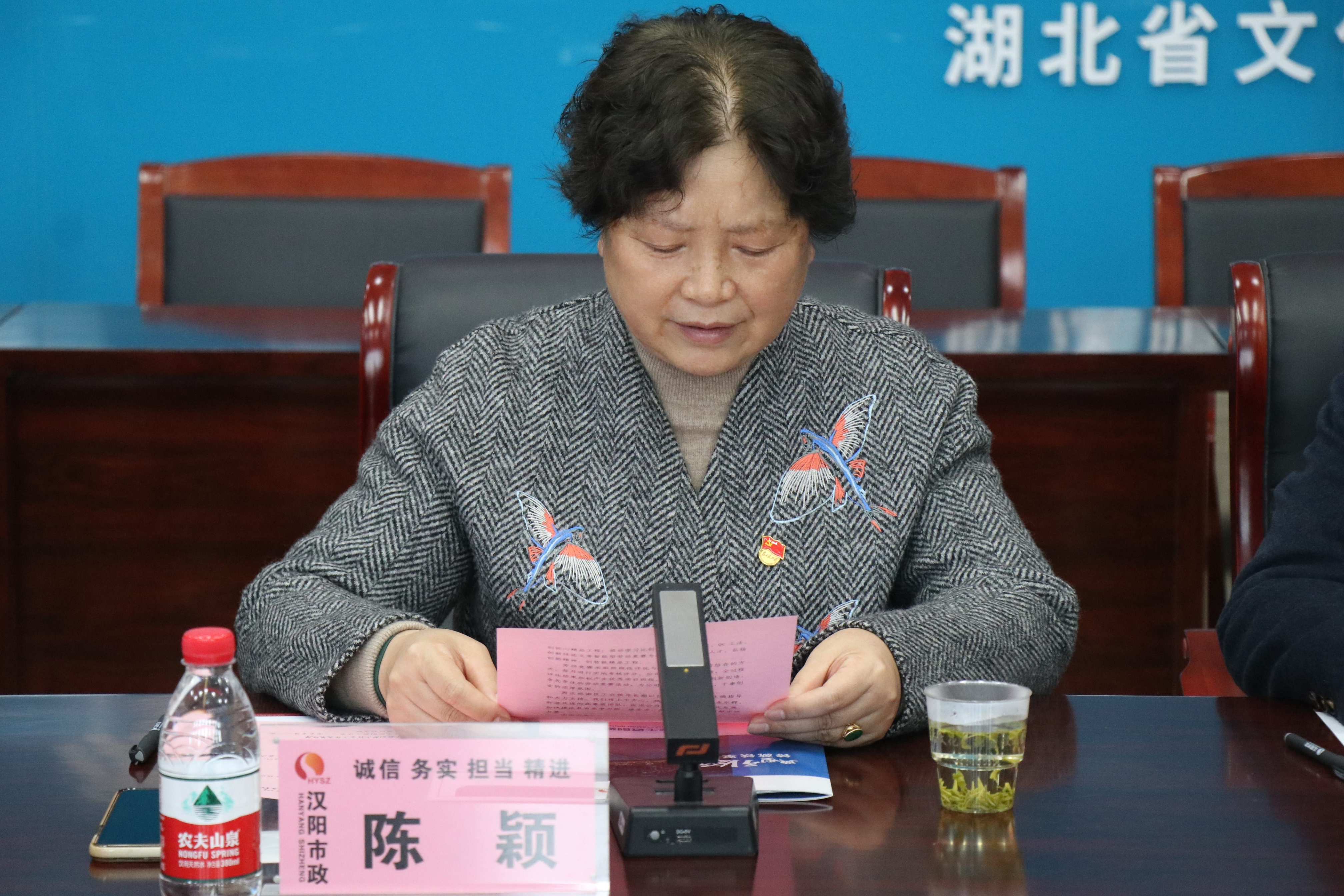 午夜无码伦费影视在线观看果冻