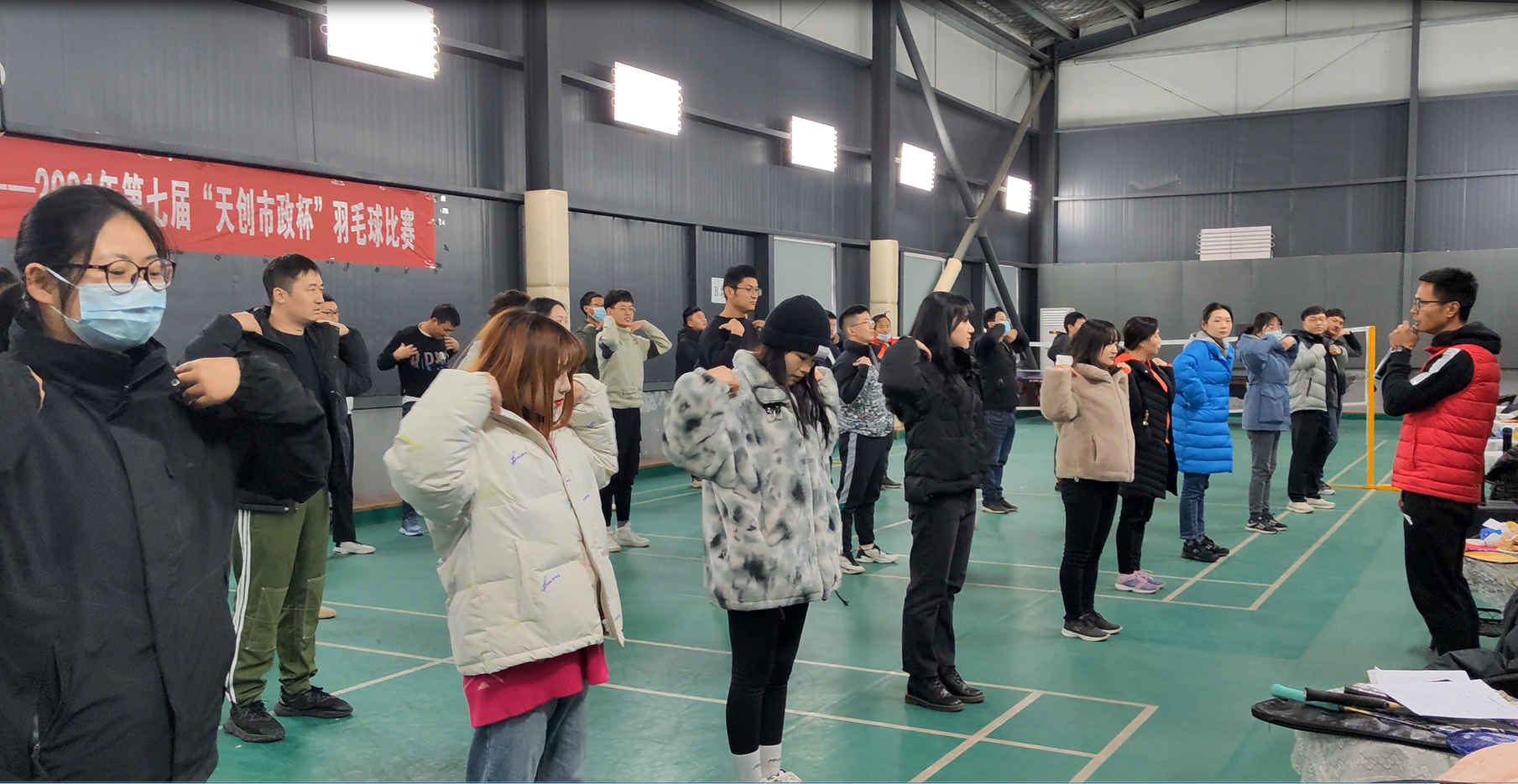 午夜无码伦费影视在线观看果冻