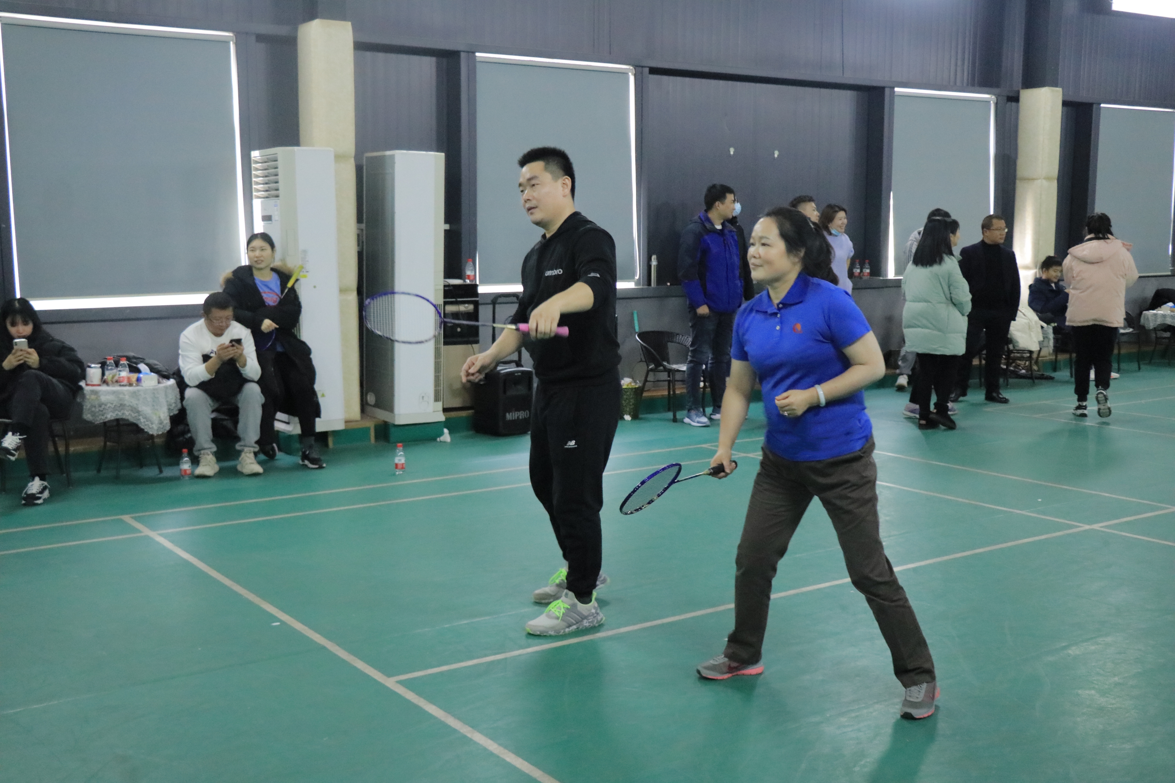 午夜无码伦费影视在线观看果冻