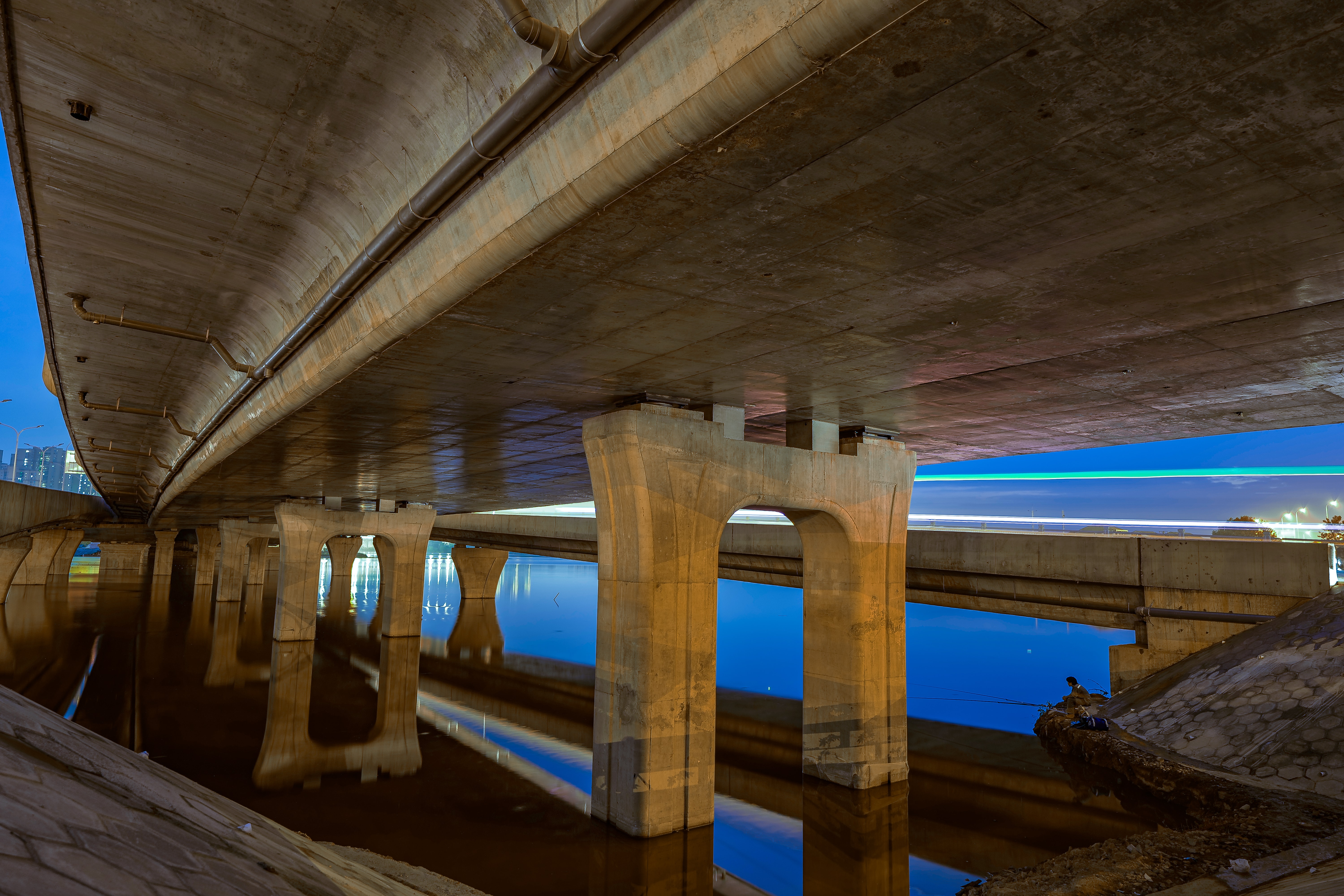午夜无码伦费影视在线观看果冻