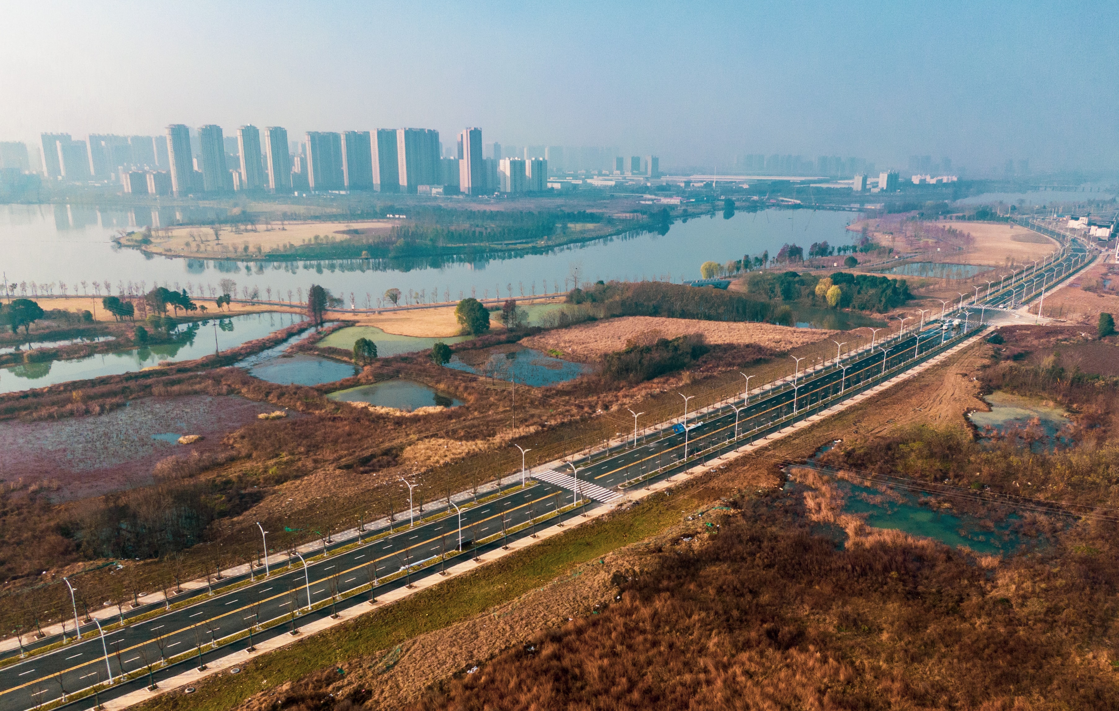 午夜无码伦费影视在线观看果冻