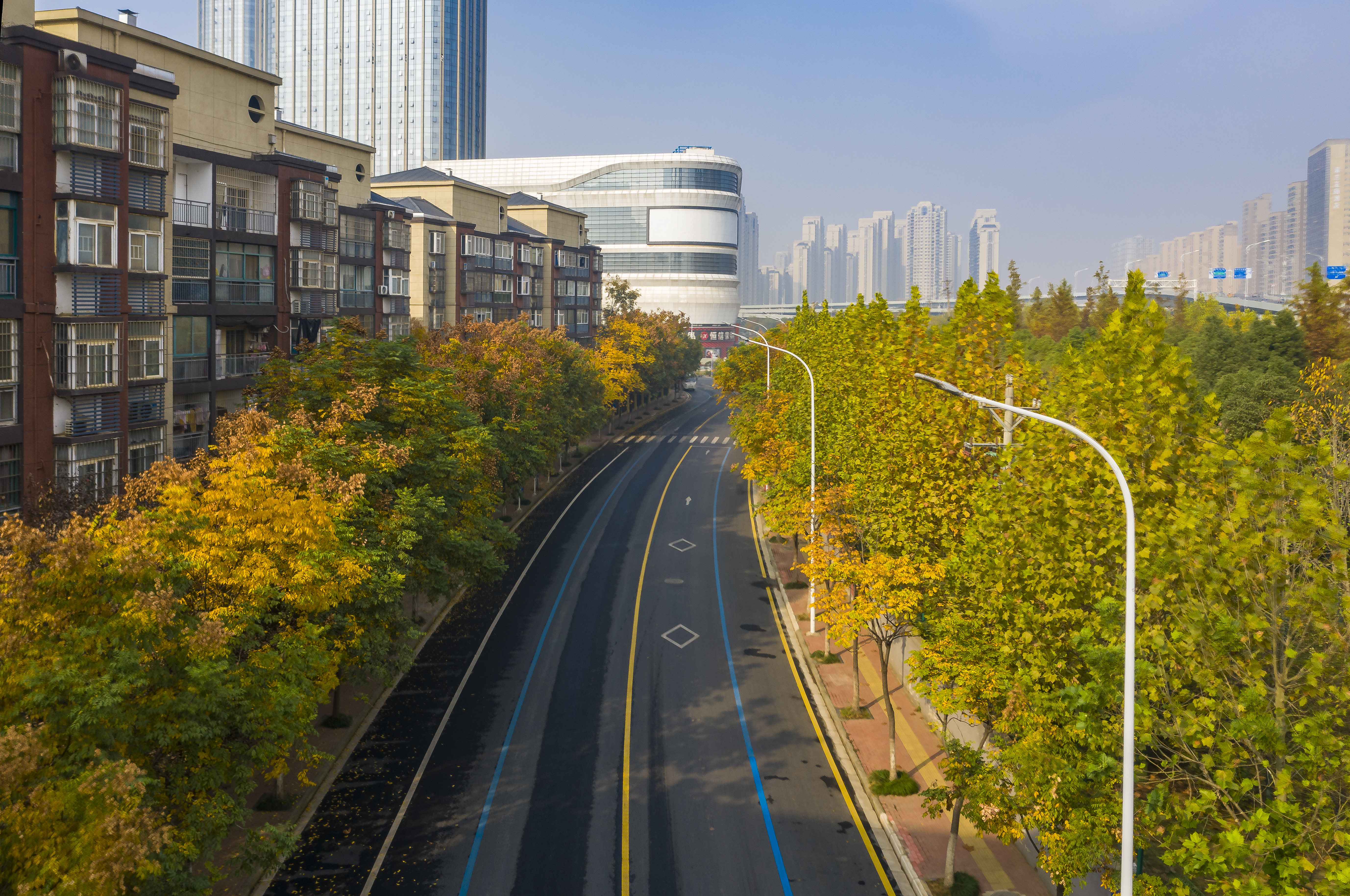 午夜无码伦费影视在线观看果冻