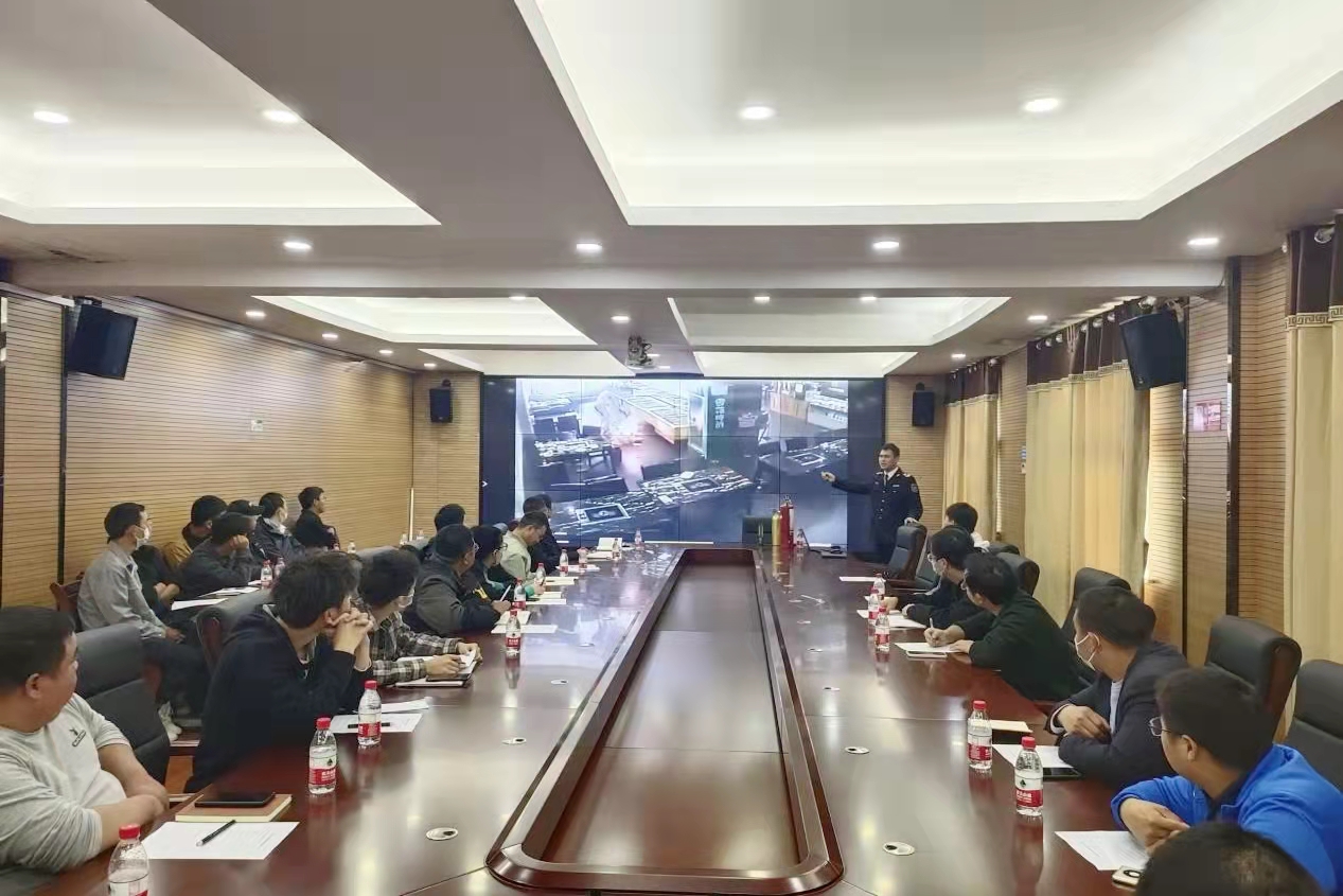 午夜无码伦费影视在线观看果冻