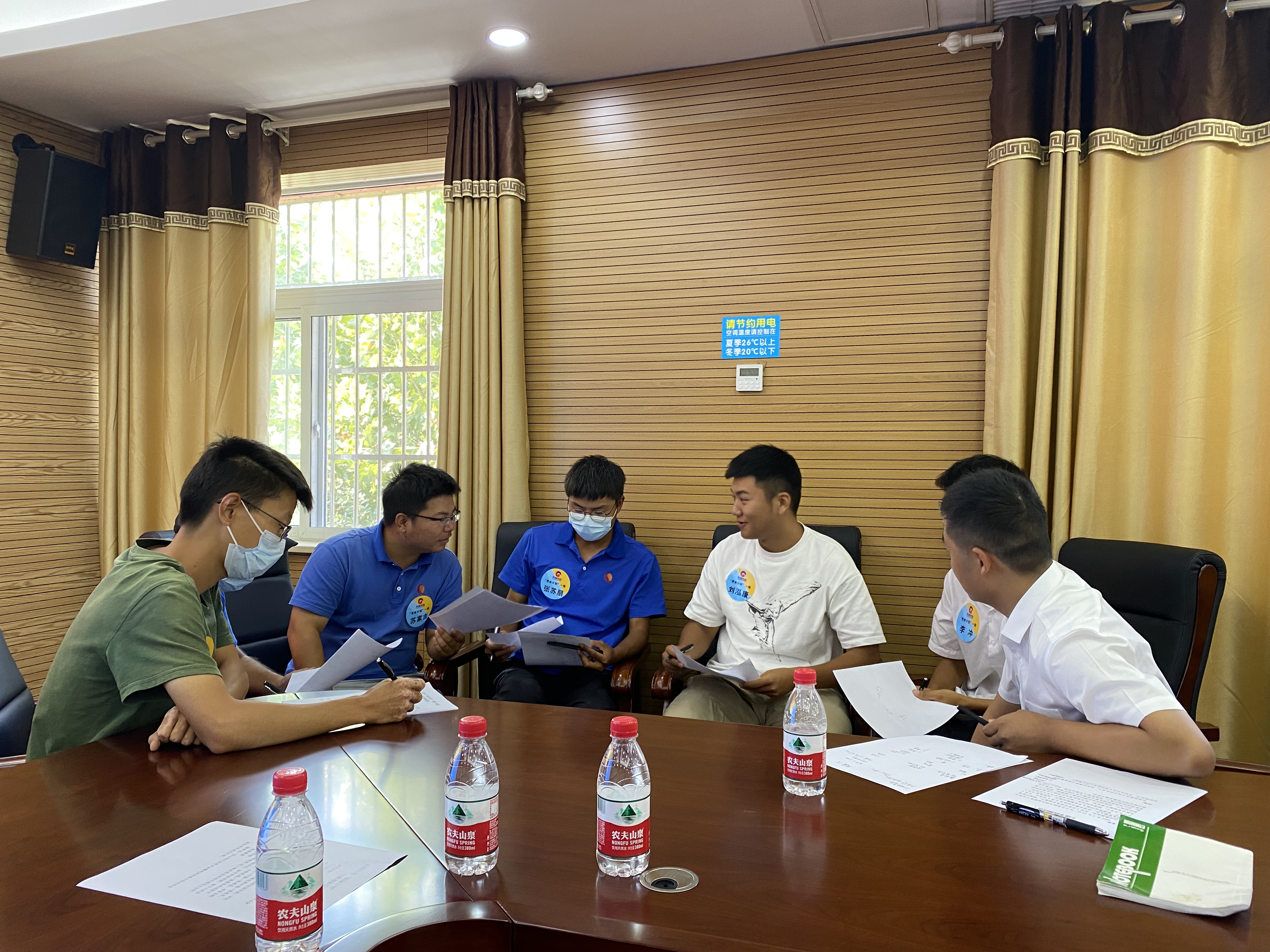 午夜无码伦费影视在线观看果冻