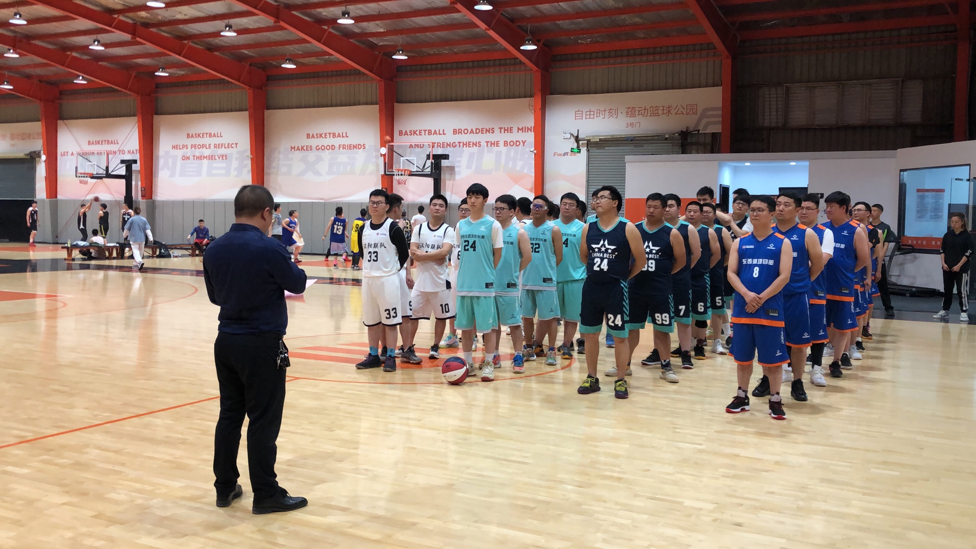 午夜无码伦费影视在线观看果冻