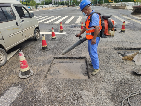 午夜无码伦费影视在线观看果冻