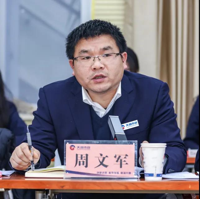 午夜无码伦费影视在线观看果冻