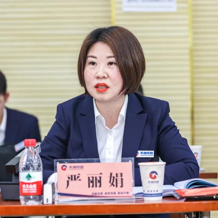 午夜无码伦费影视在线观看果冻