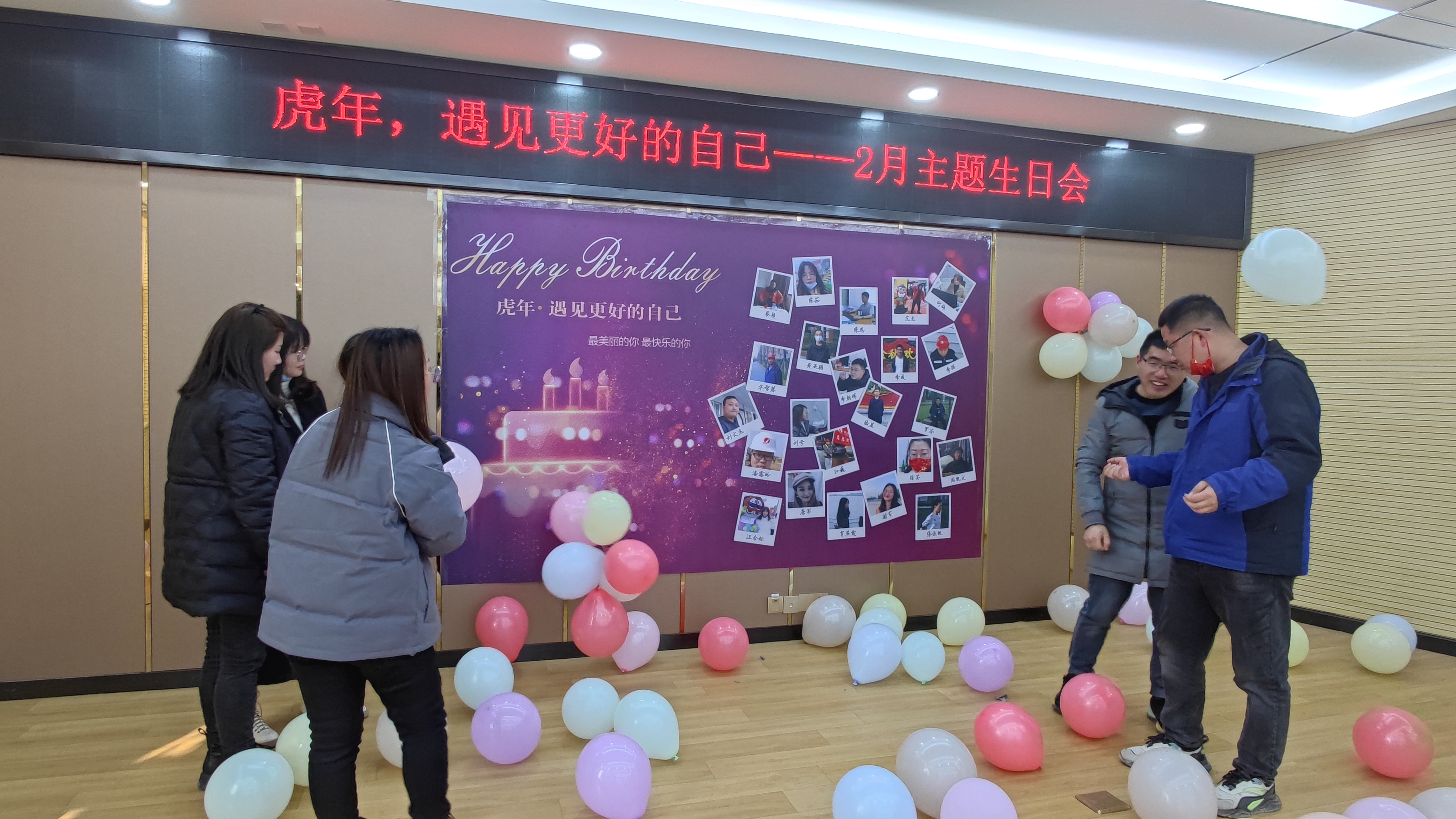 午夜无码伦费影视在线观看果冻