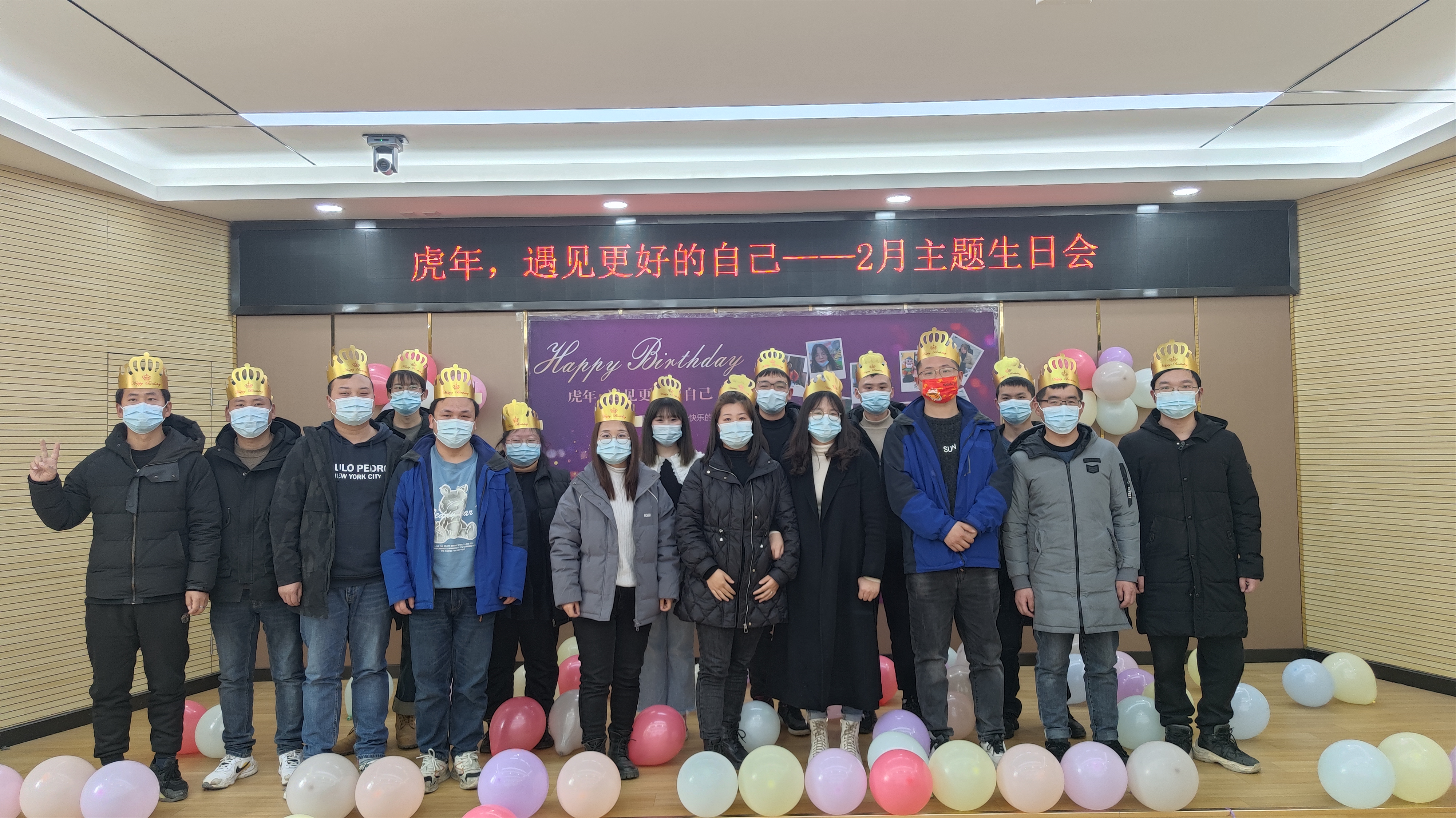 午夜无码伦费影视在线观看果冻