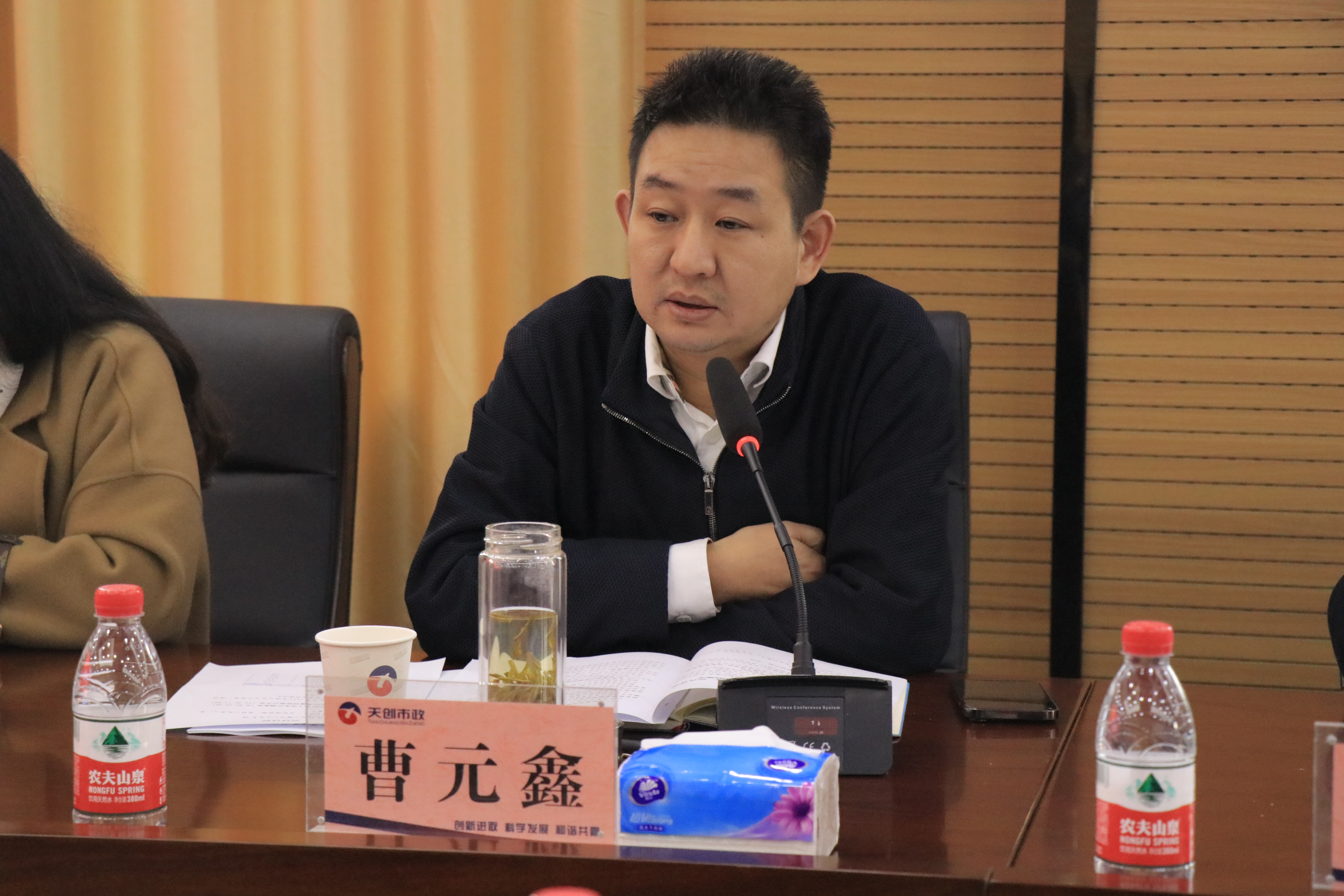 午夜无码伦费影视在线观看果冻