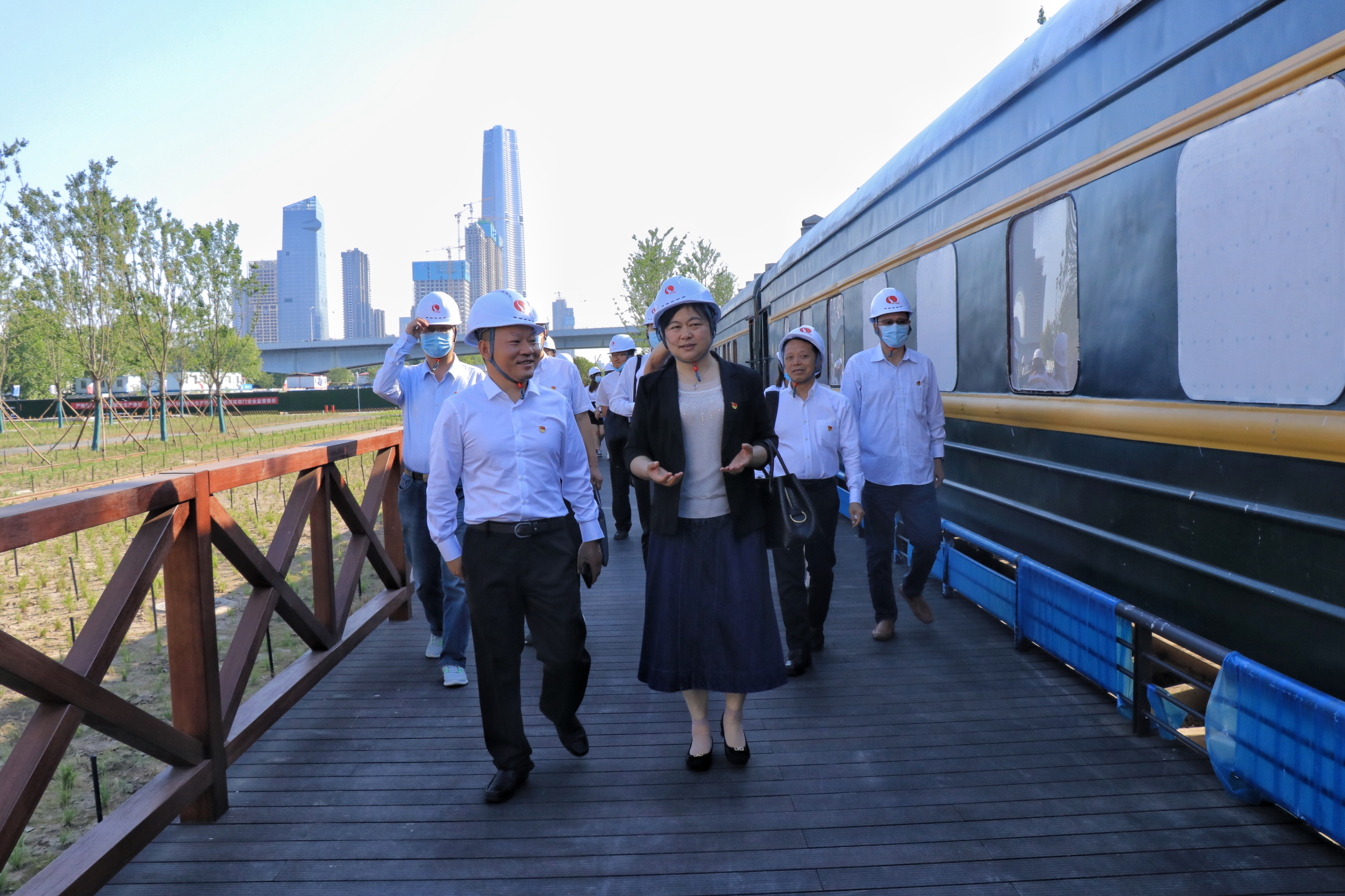 午夜无码伦费影视在线观看果冻