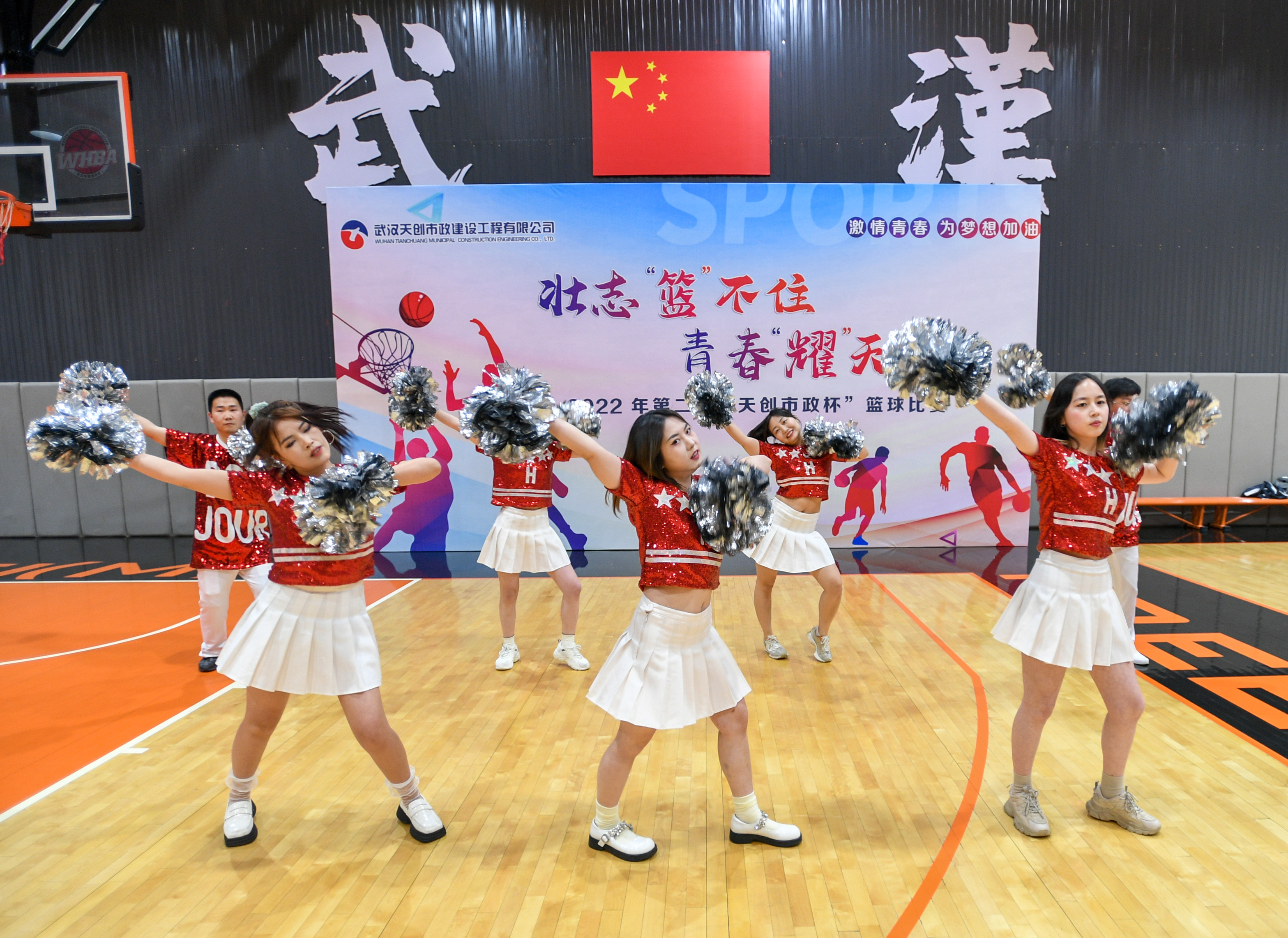 午夜无码伦费影视在线观看果冻