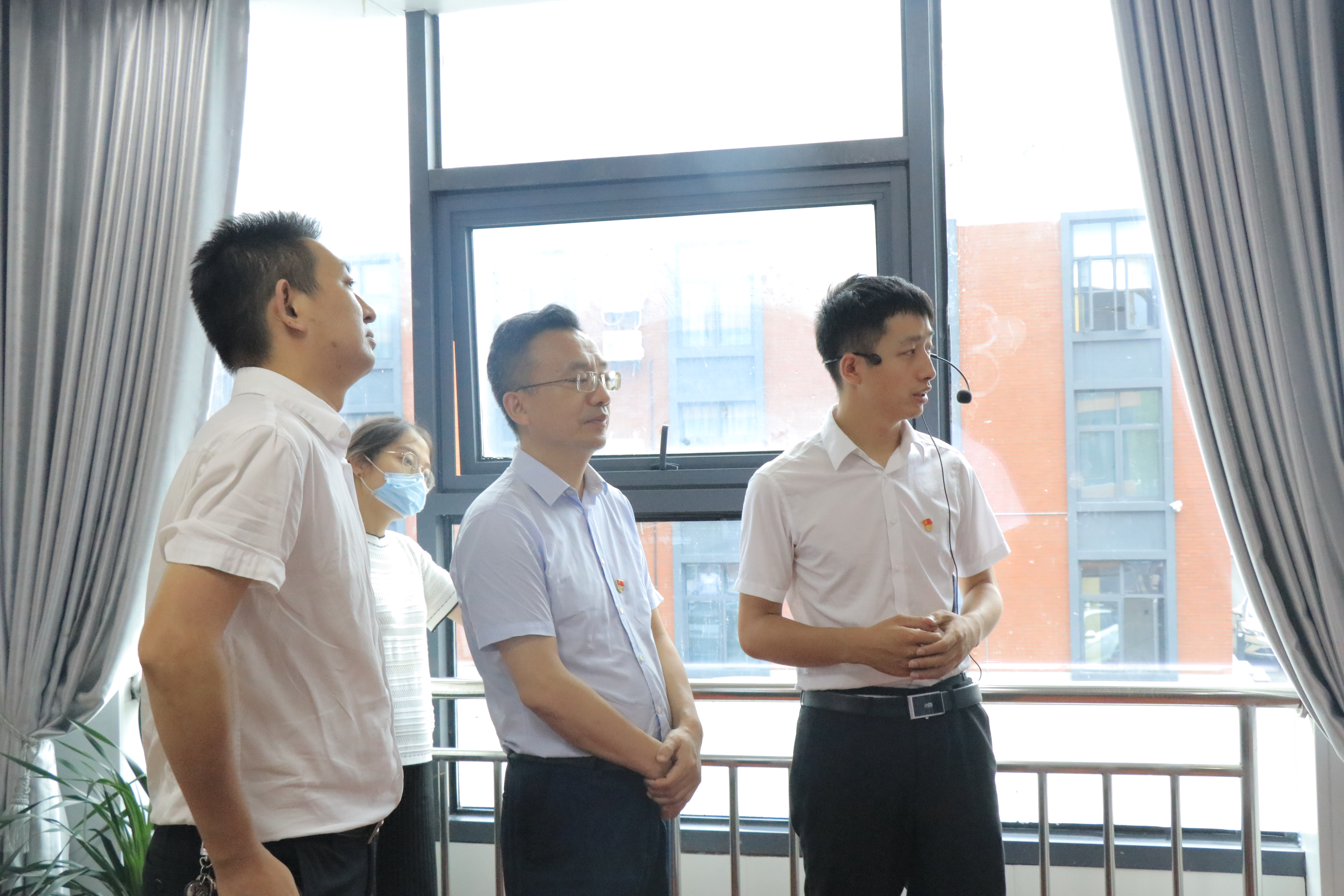 午夜无码伦费影视在线观看果冻