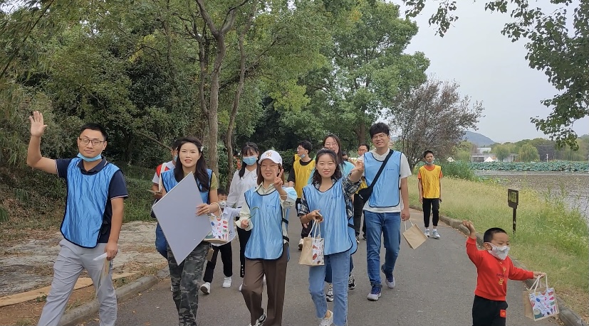 午夜无码伦费影视在线观看果冻