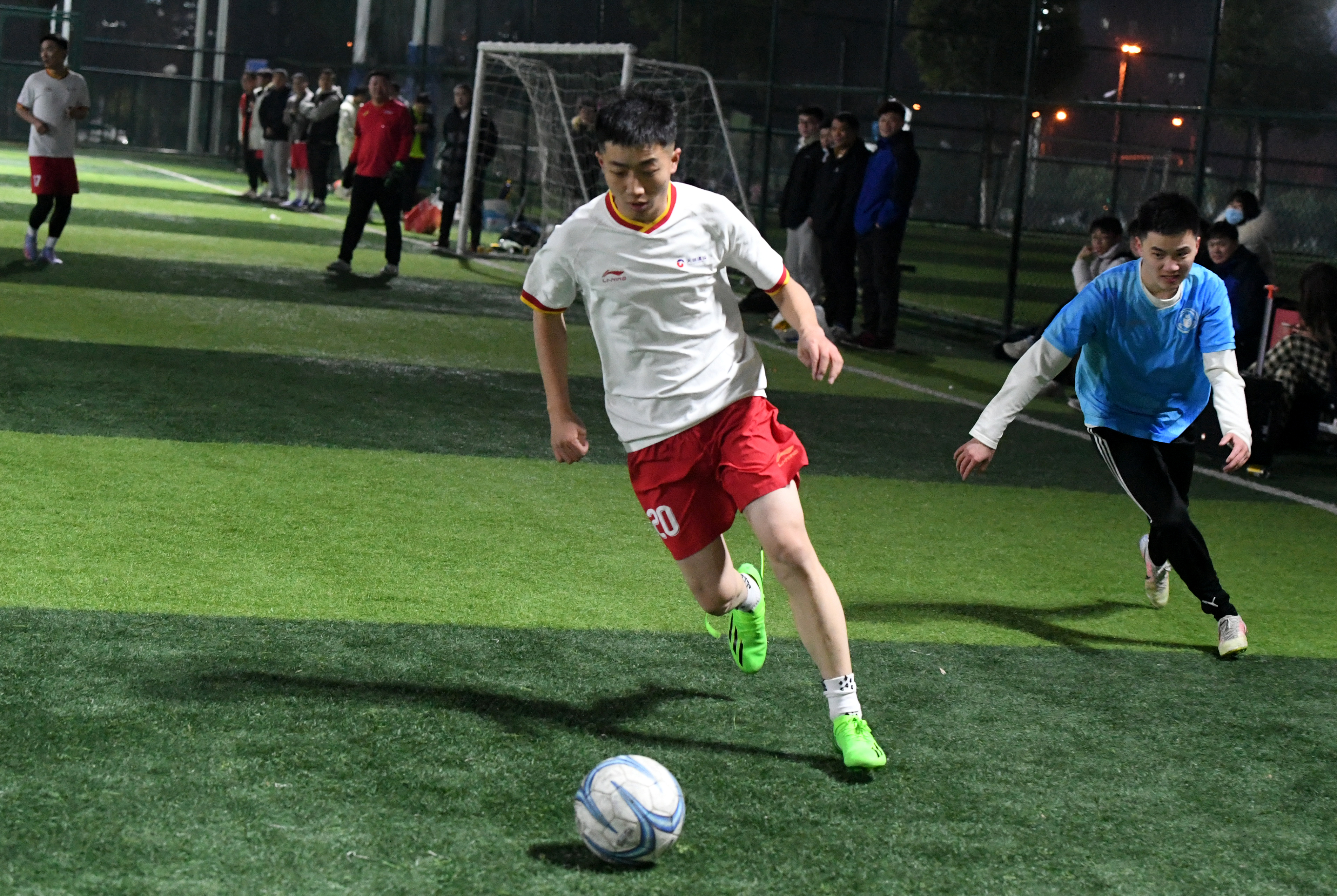 午夜无码伦费影视在线观看果冻