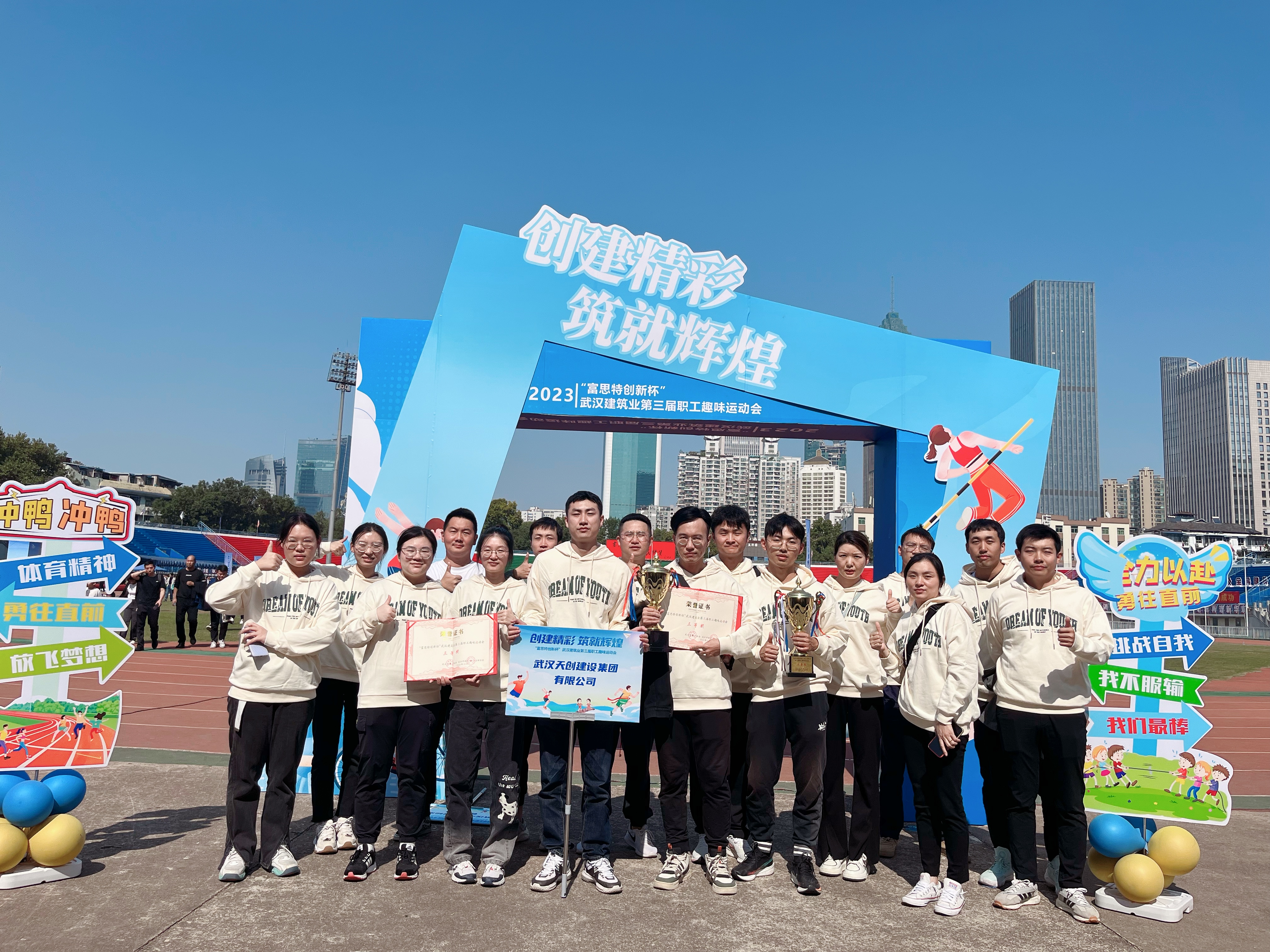 午夜无码伦费影视在线观看果冻