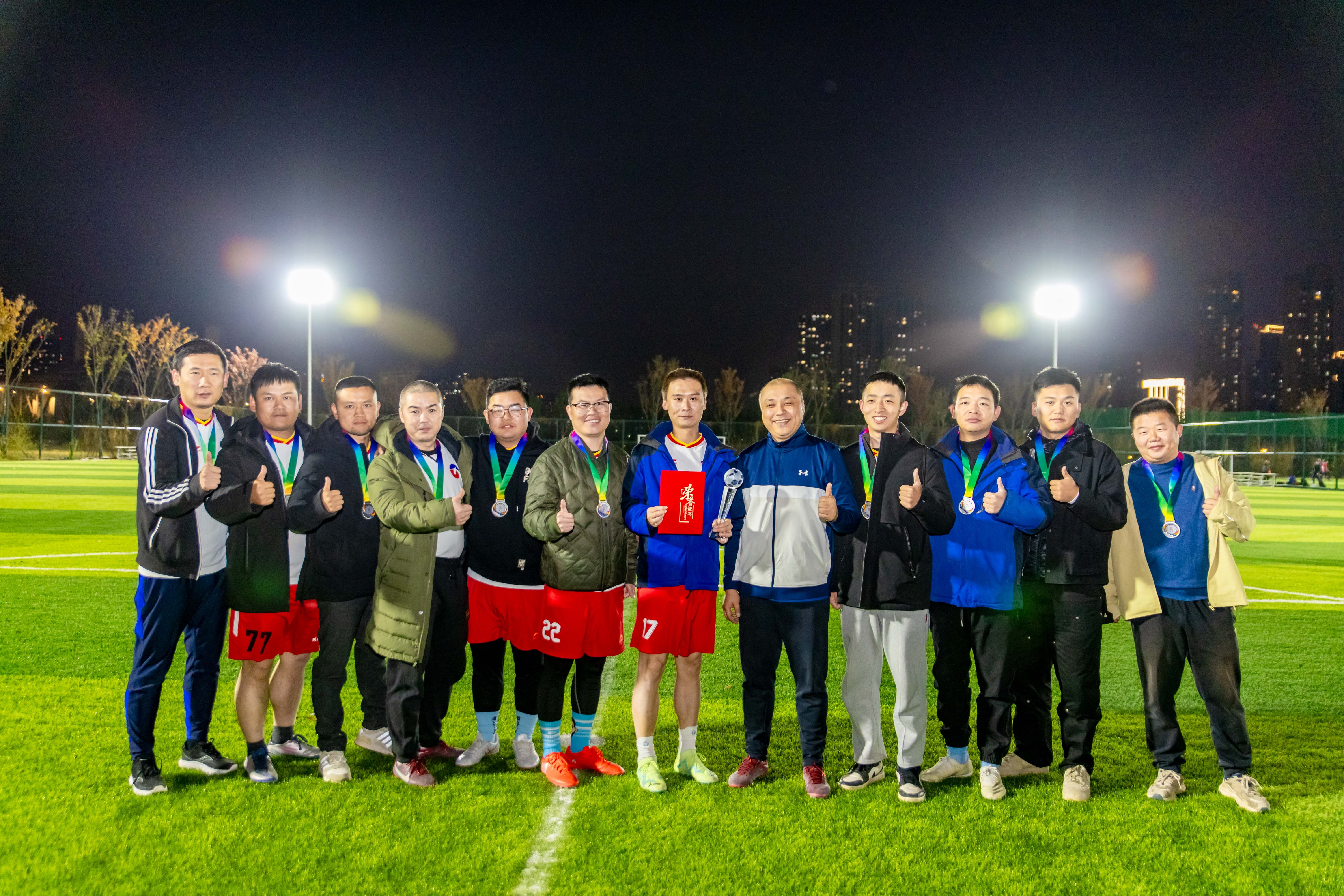 午夜无码伦费影视在线观看果冻